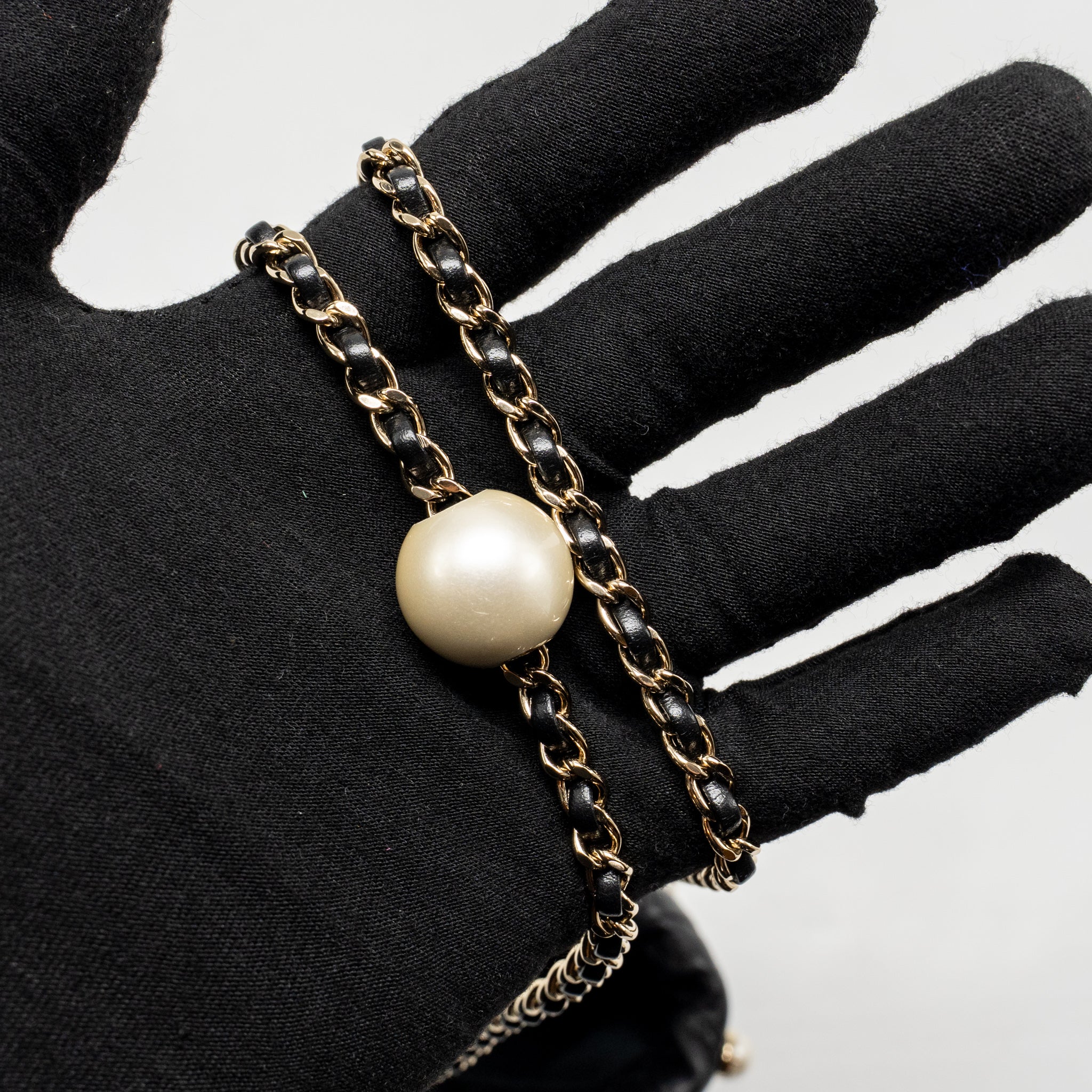 Chanel About Pearls Quilted Drawstring Bucket Bag Lambskin Black LGHW - Image 17