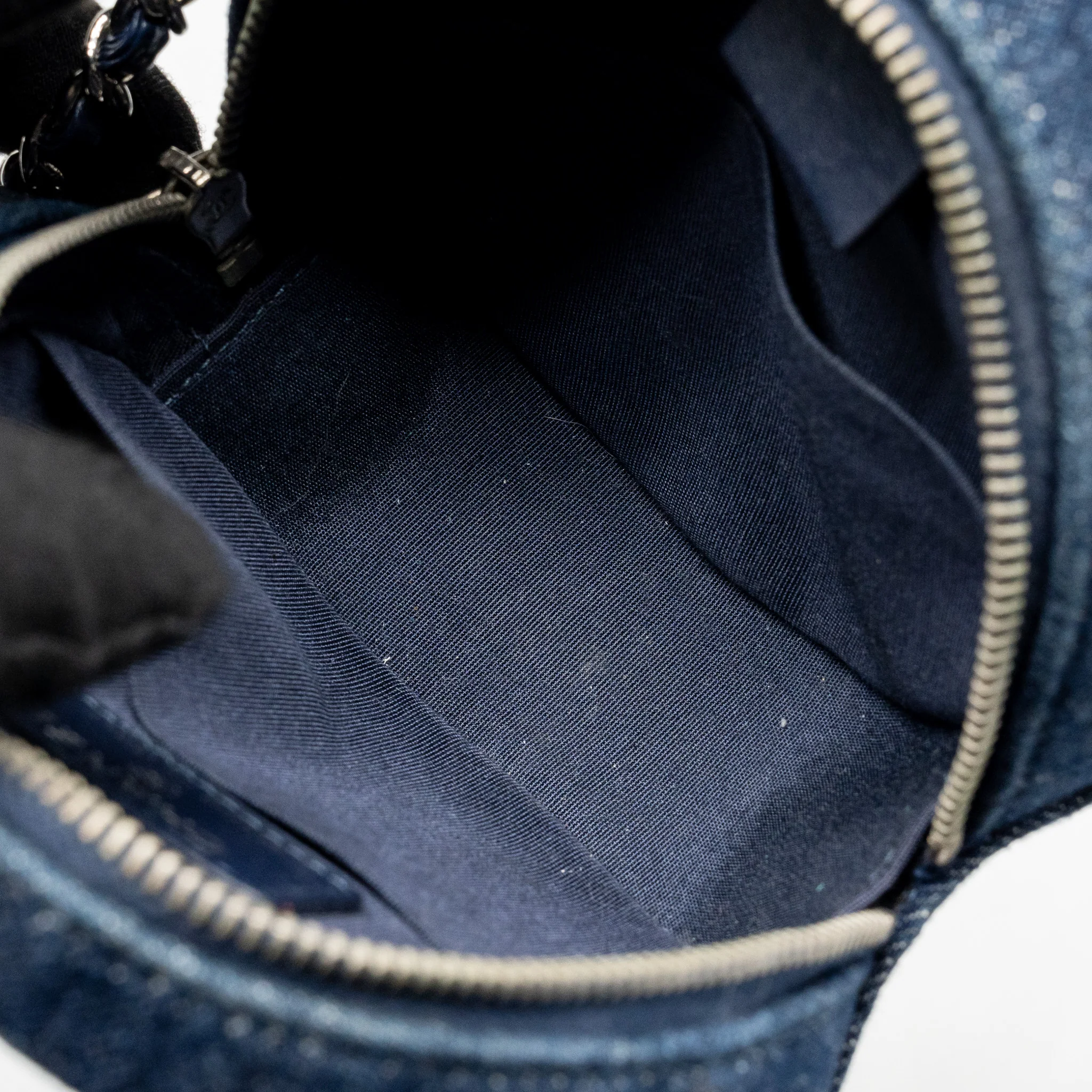 Chanel CC Quilted Round Clutch with Chain Denim Dark Blue SHW - Image 14