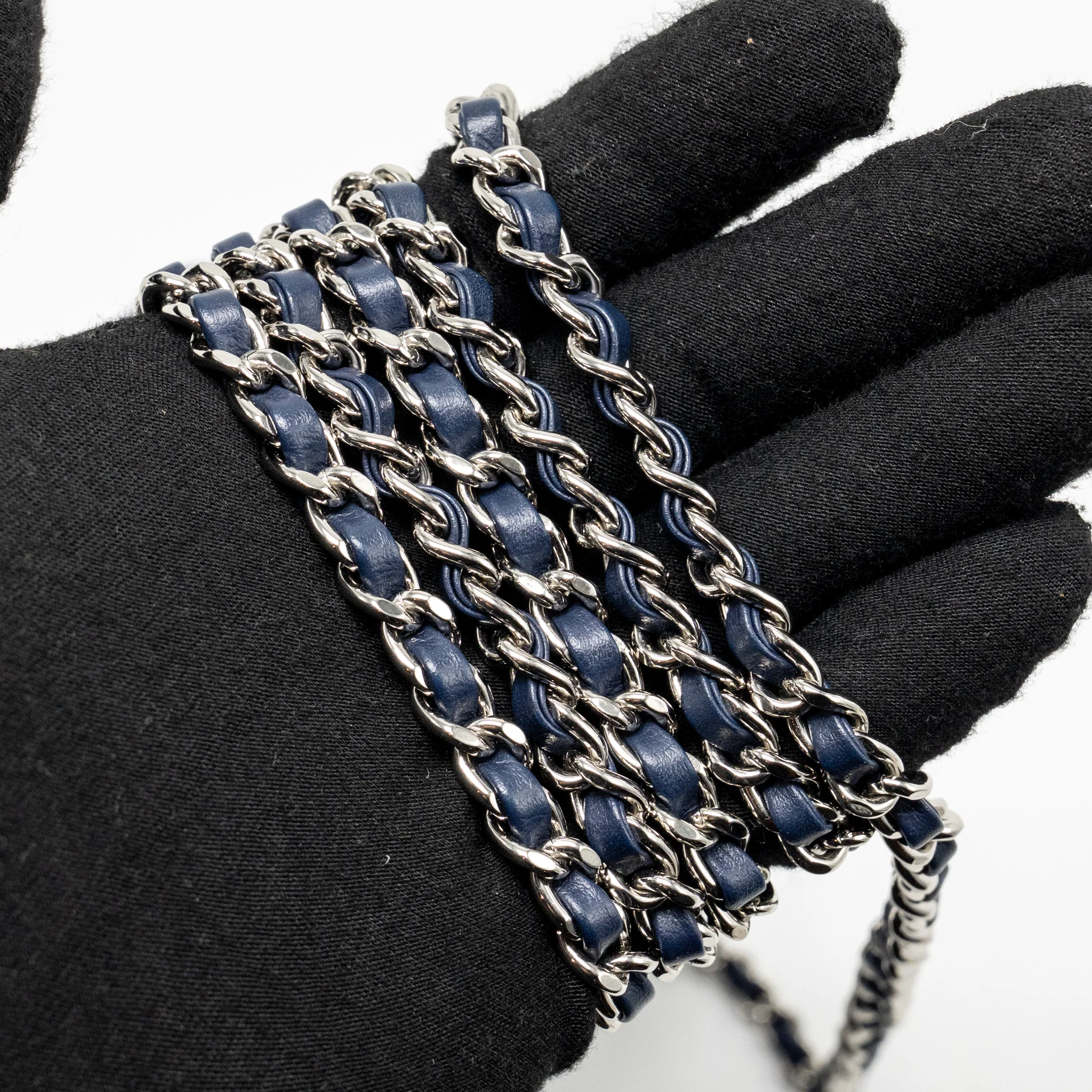 Chanel CC Quilted Round Clutch with Chain Denim Dark Blue SHW - Image 16