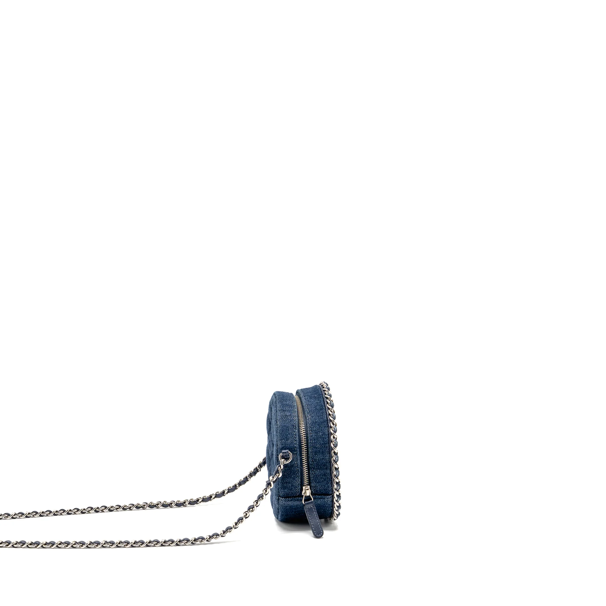 Chanel CC Quilted Round Clutch with Chain Denim Dark Blue SHW - Image 3