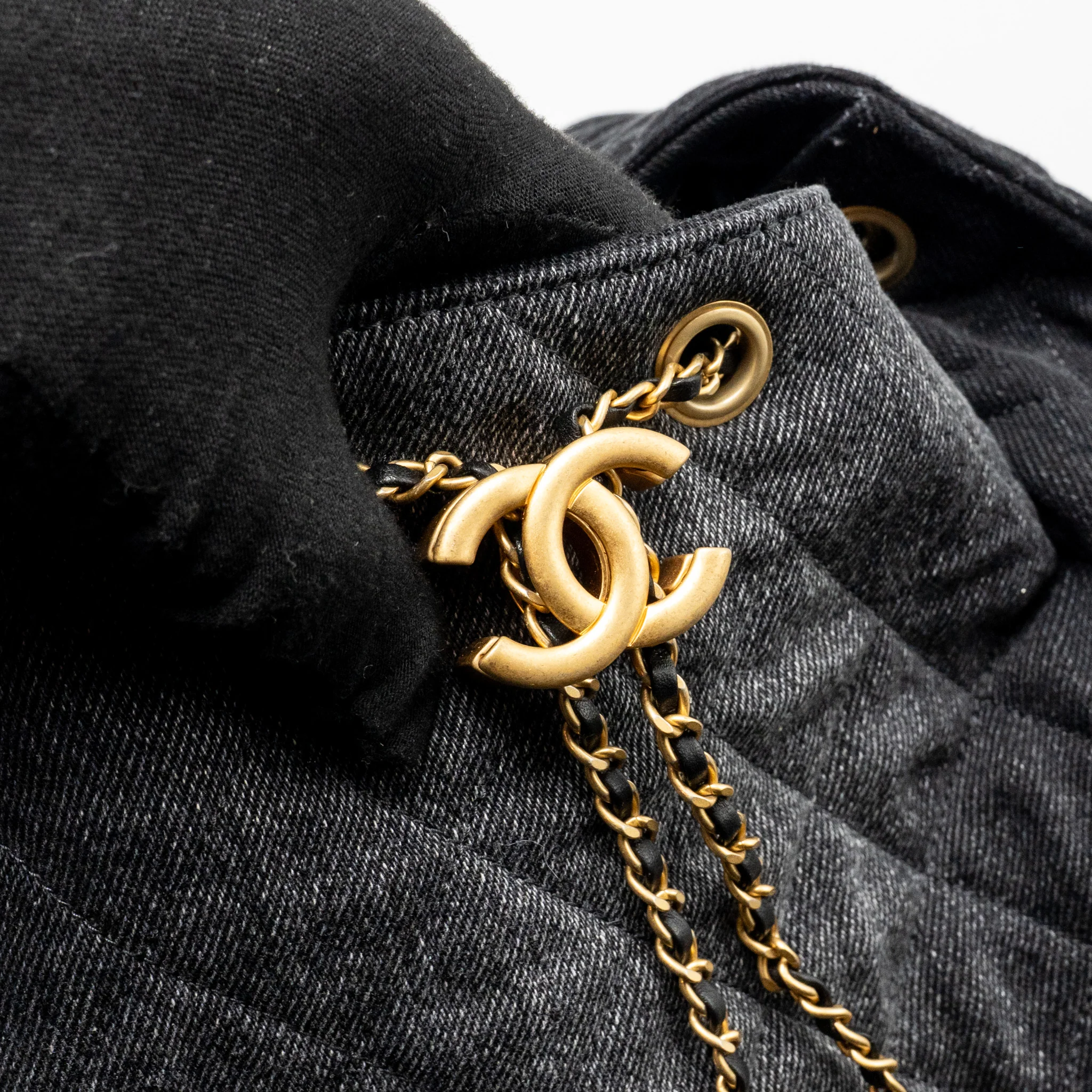 Chanel 25 Medium Handbag Washed Denim Black GHW (Microchip) - Image 12