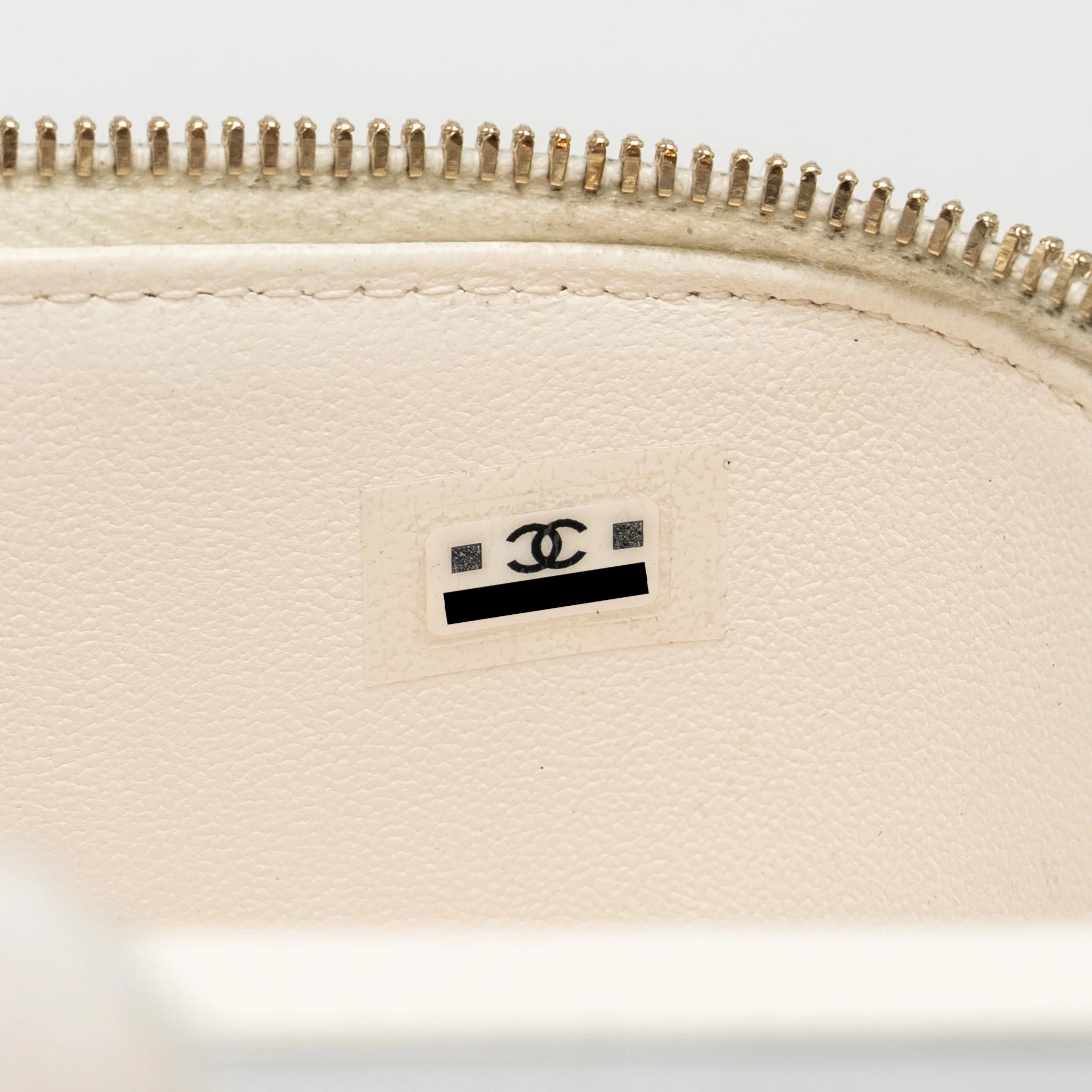 Chanel Gold Pillar Adjustable Chain Long Vanity Lambskin White GHW (Microchip) - Image 17