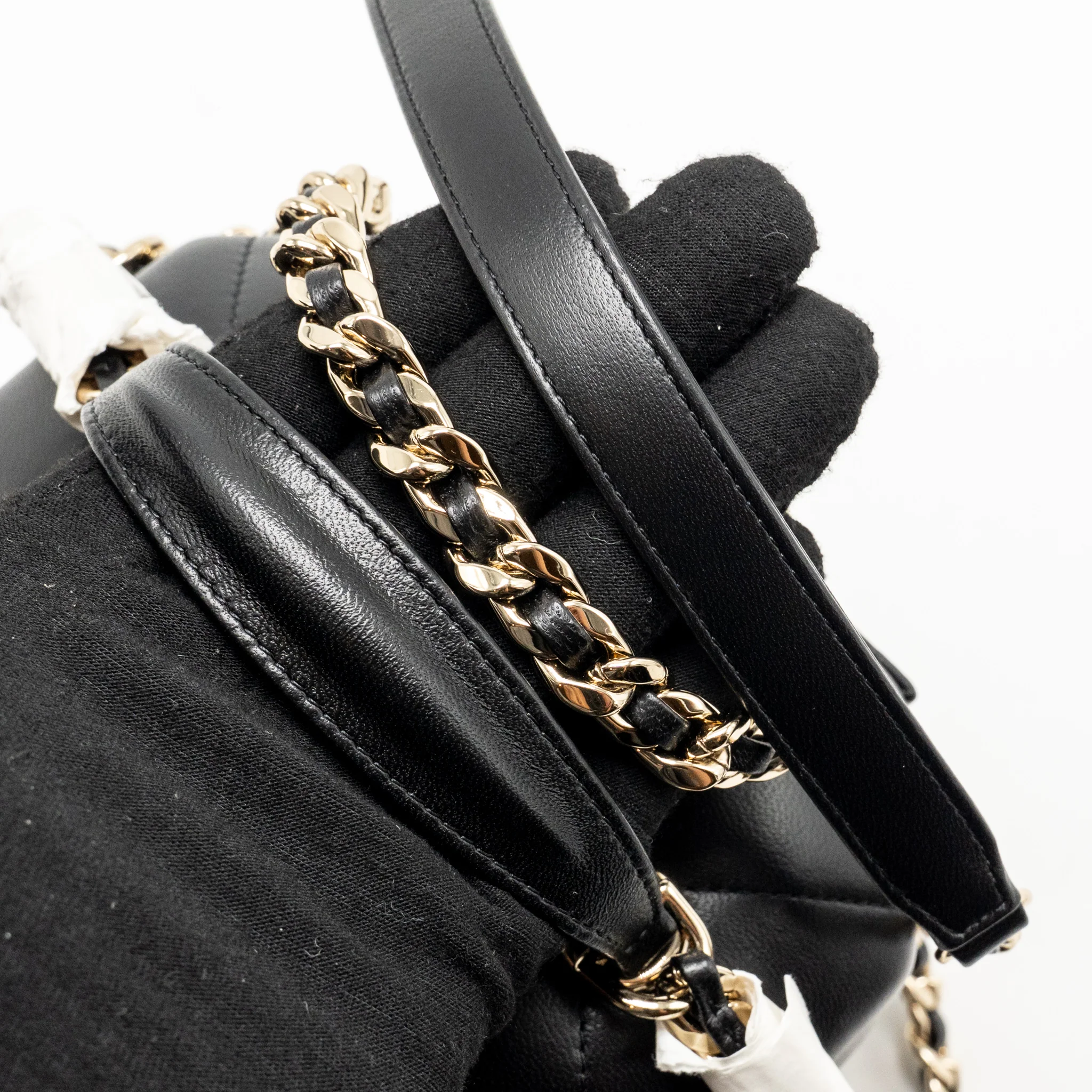 Chanel Top Handle Vendome Small Vanity Case Lambskin Black LGHW (Microchip) - Image 19