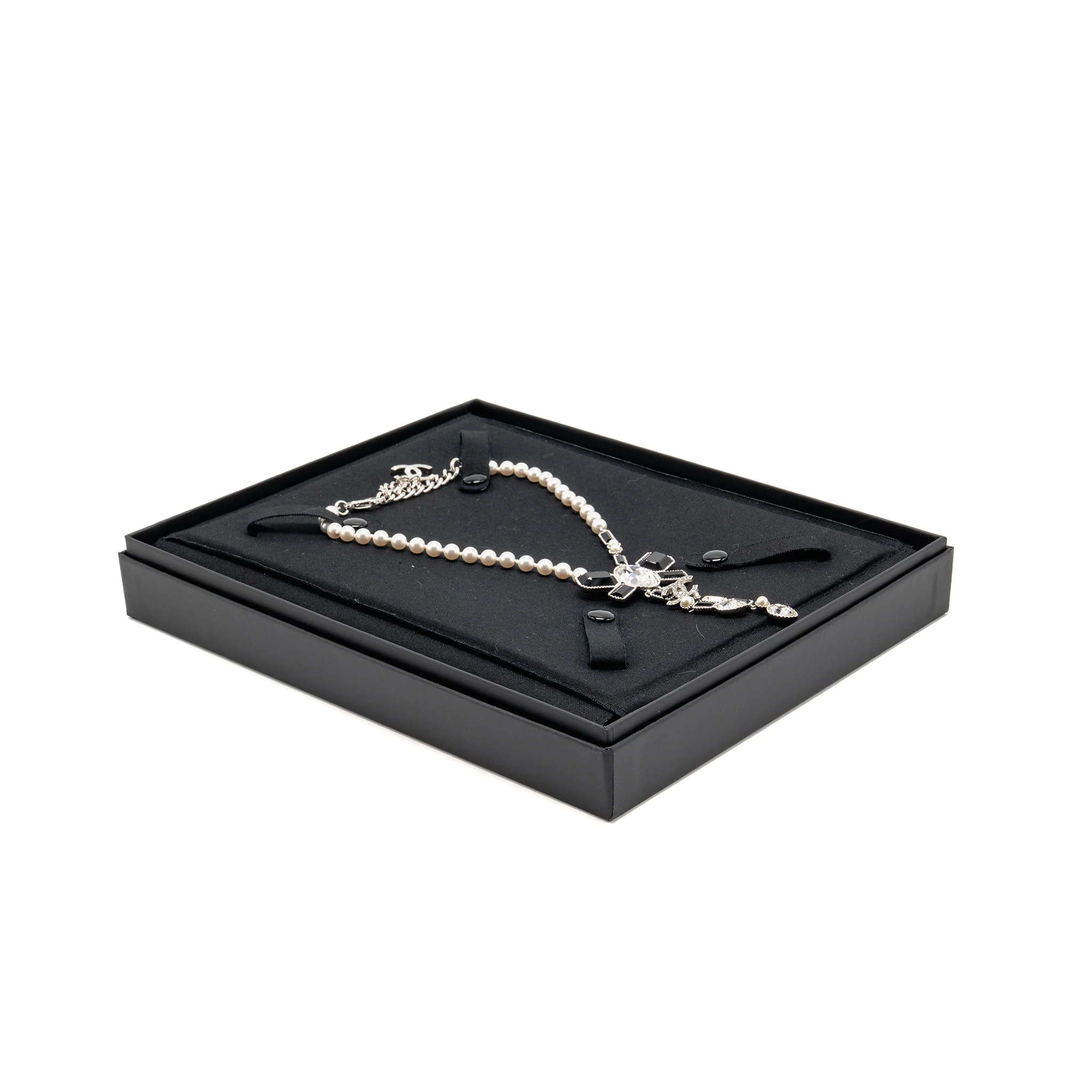 Chanel Crystal/Pearl CC Logo Dropped Necklace Silver Tone - Image 2