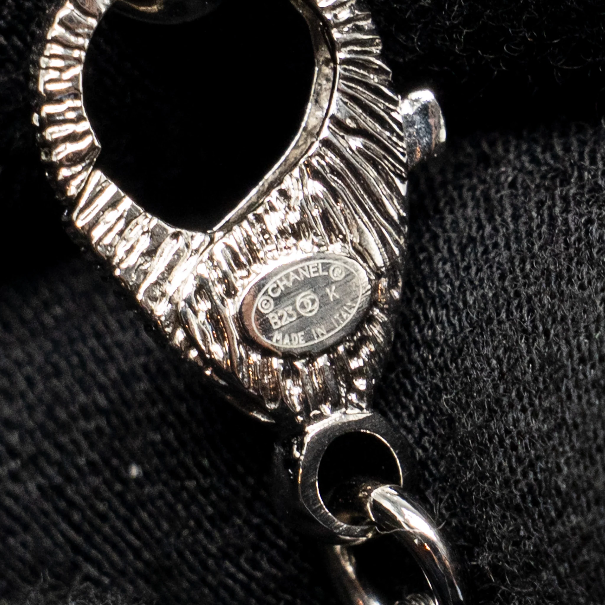 Chanel Crystal/Pearl CC Logo Dropped Necklace Silver Tone - Image 6