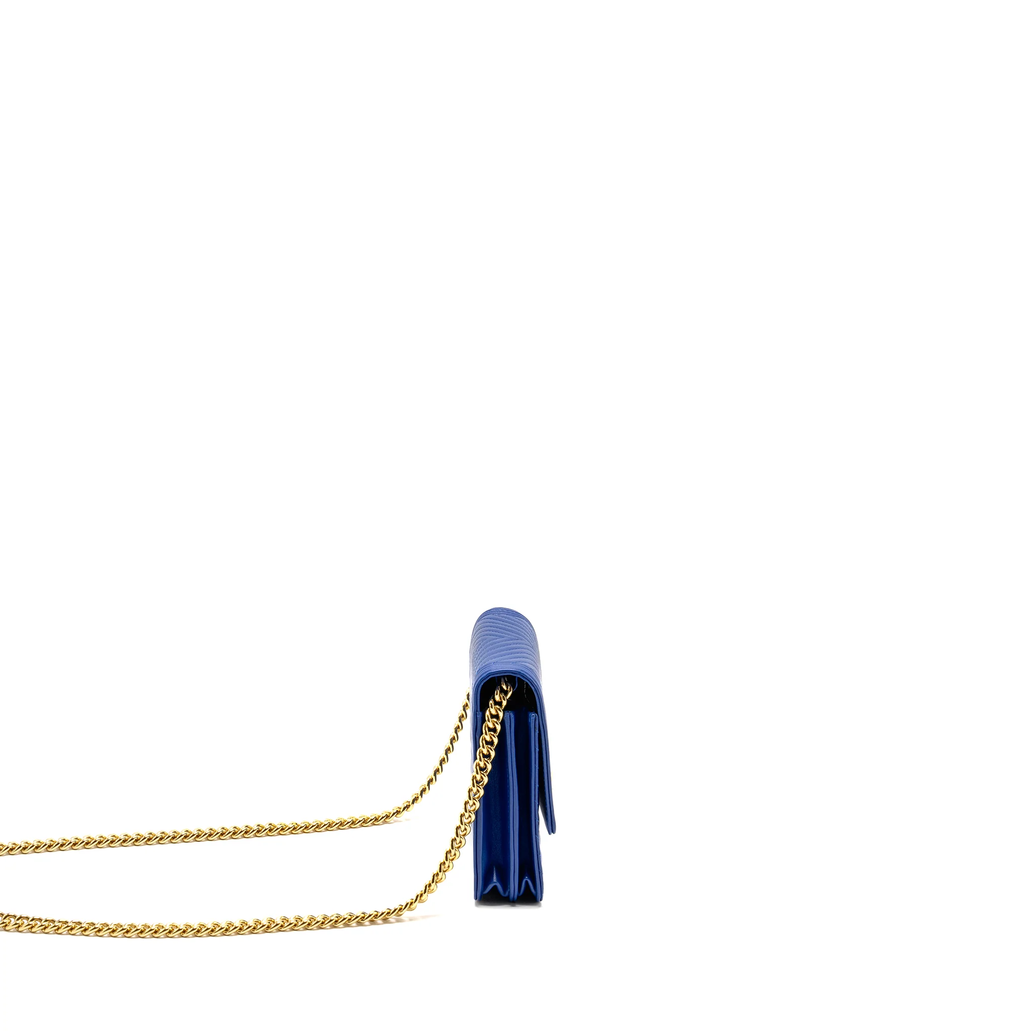 Chanel Boy Clutch with Chain  Chervon Lambskin Blue GHW - Image 3