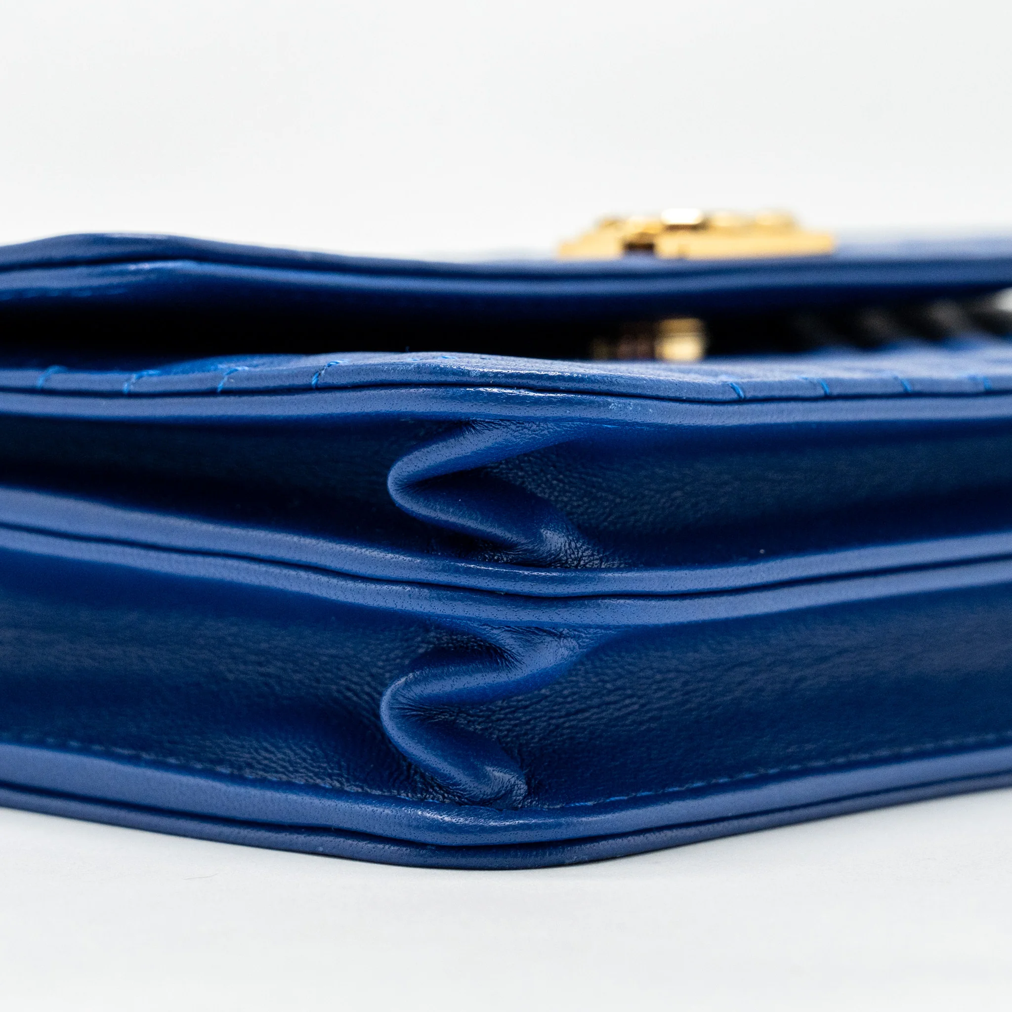 Chanel Boy Clutch with Chain  Chervon Lambskin Blue GHW - Image 6