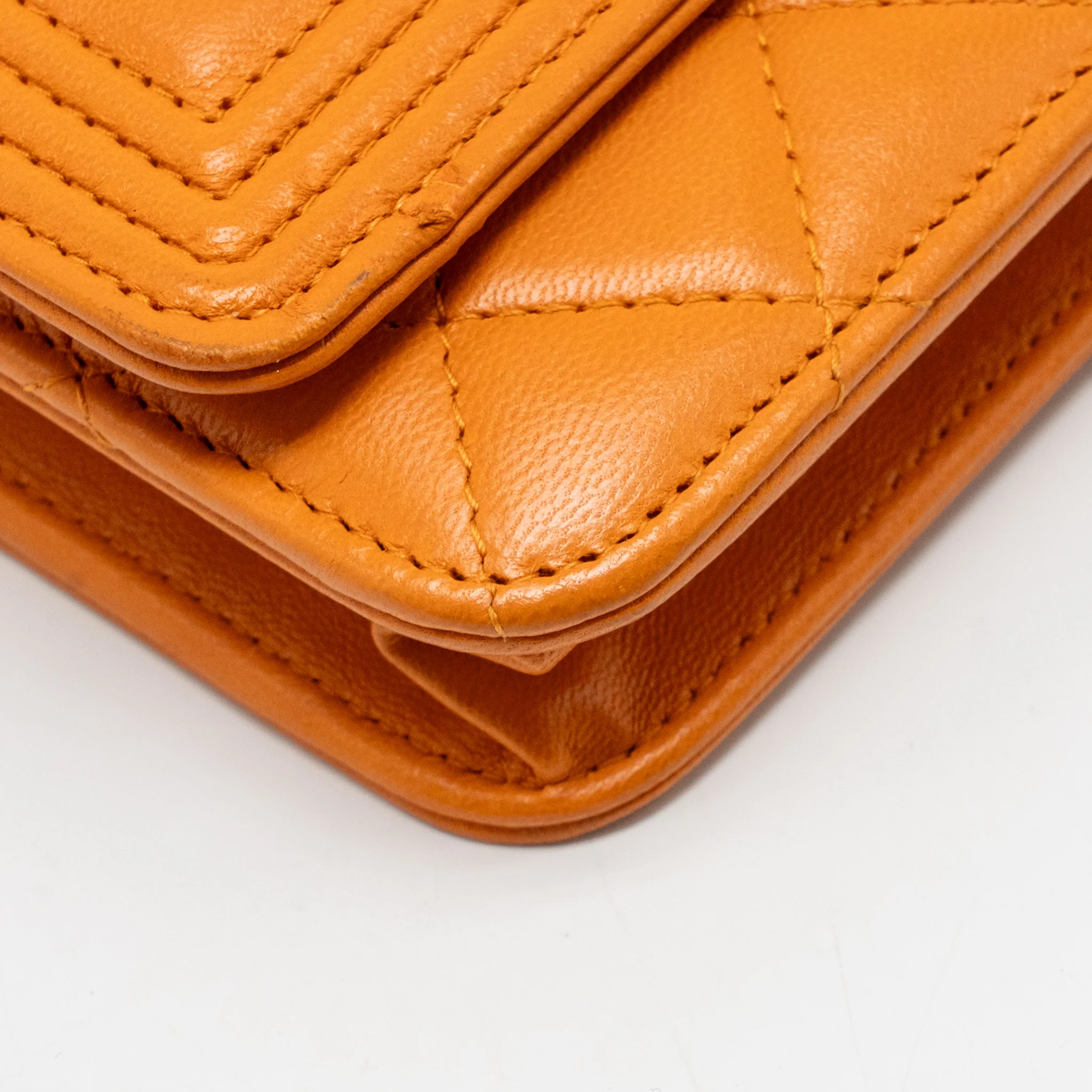 Chanel boy wallet on chain lambskin orange ruthenium silver hardware - Image 9