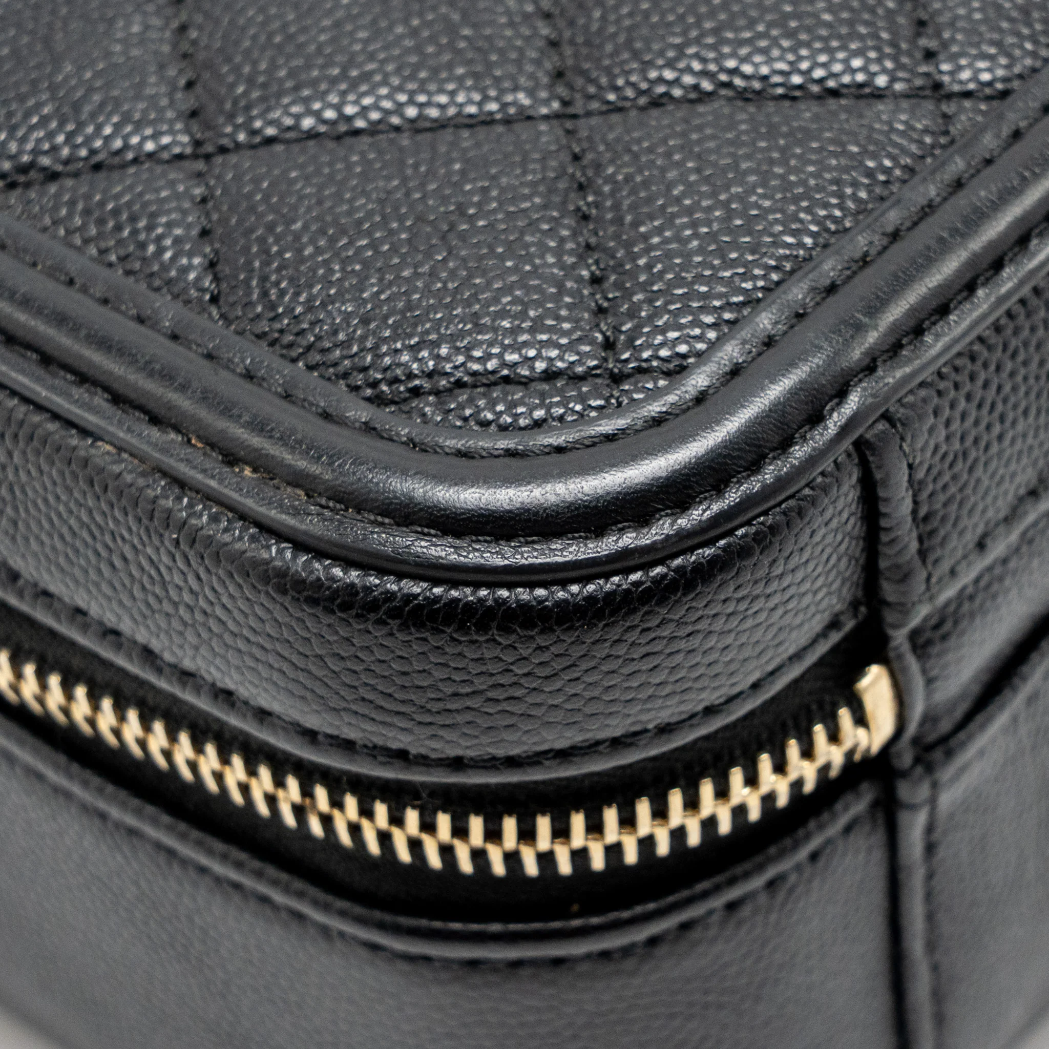Chanel CC Filigree vanity caviar black GHW - Image 9