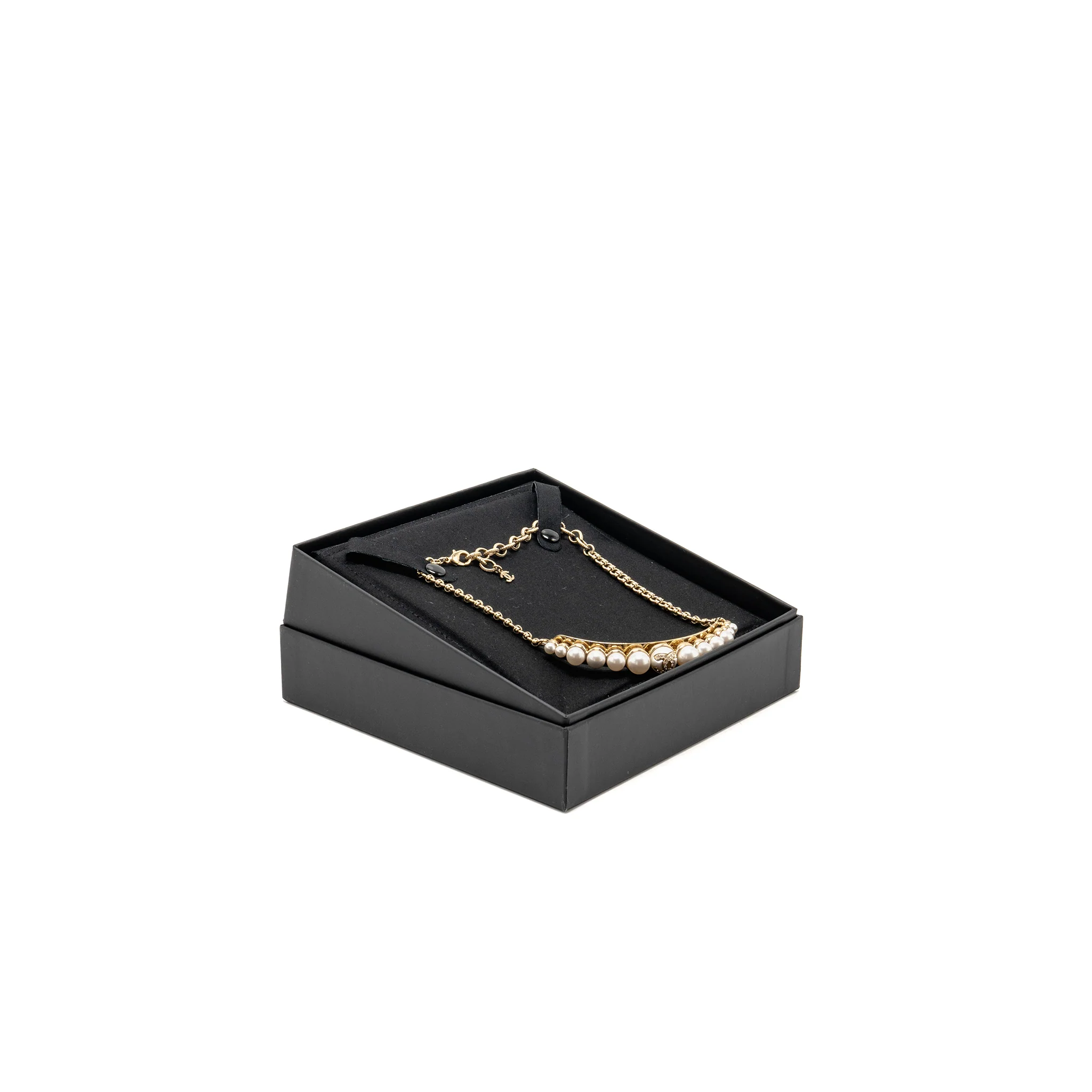 Chanel CC Logo Pearl Chocker/Necklace Light Gold Tone - Image 2