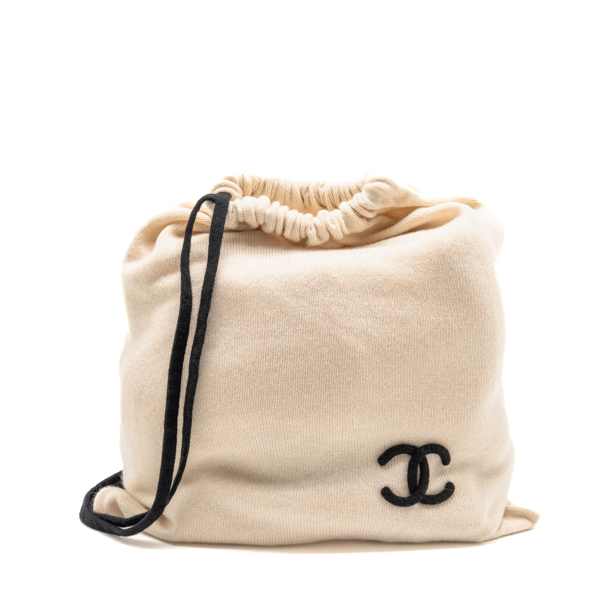 Chanel CC Logo Sock Slipper&Blanket Travel Set Cashmere Cream Knit - Image 2