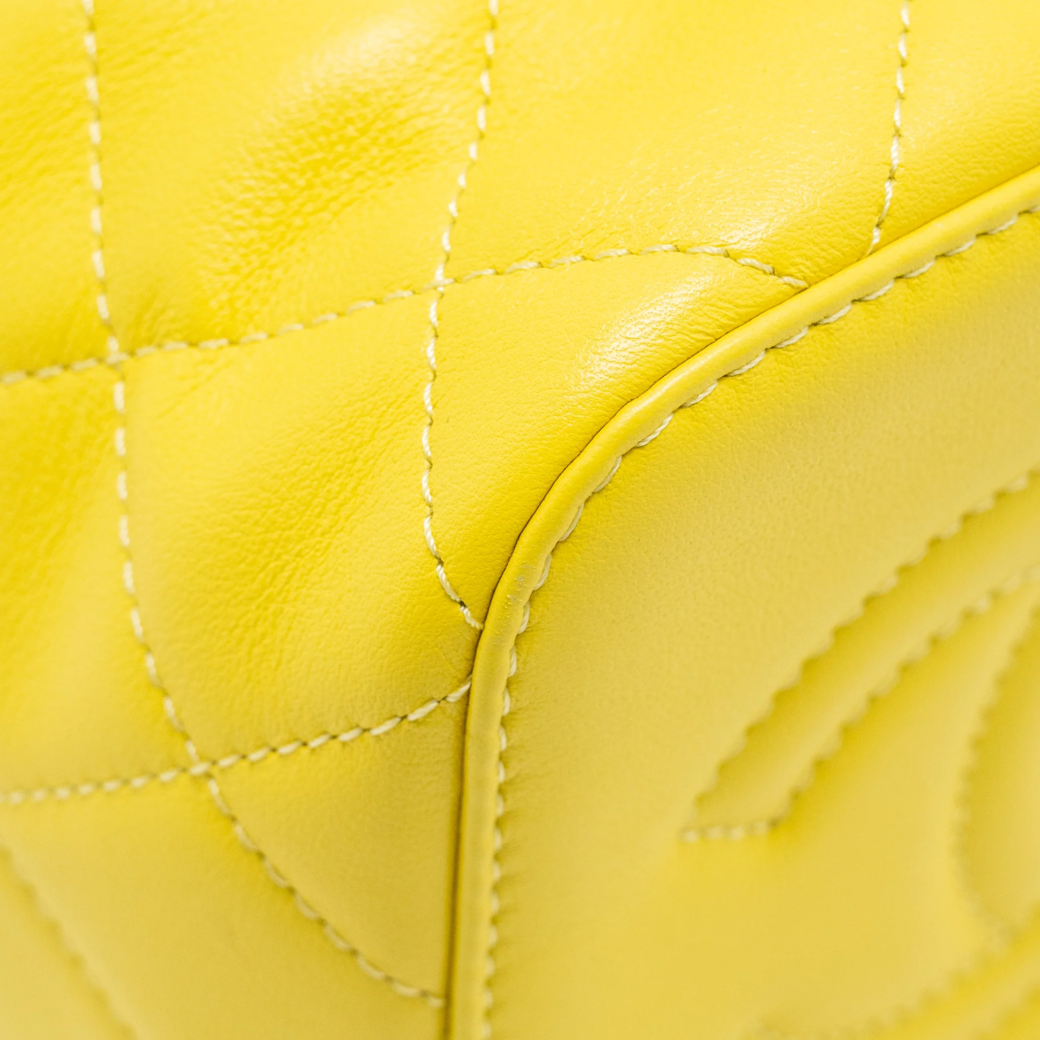 Chanel CC Vanity Case Bag Calfskin Yellow GHW (Microchip) - Image 8