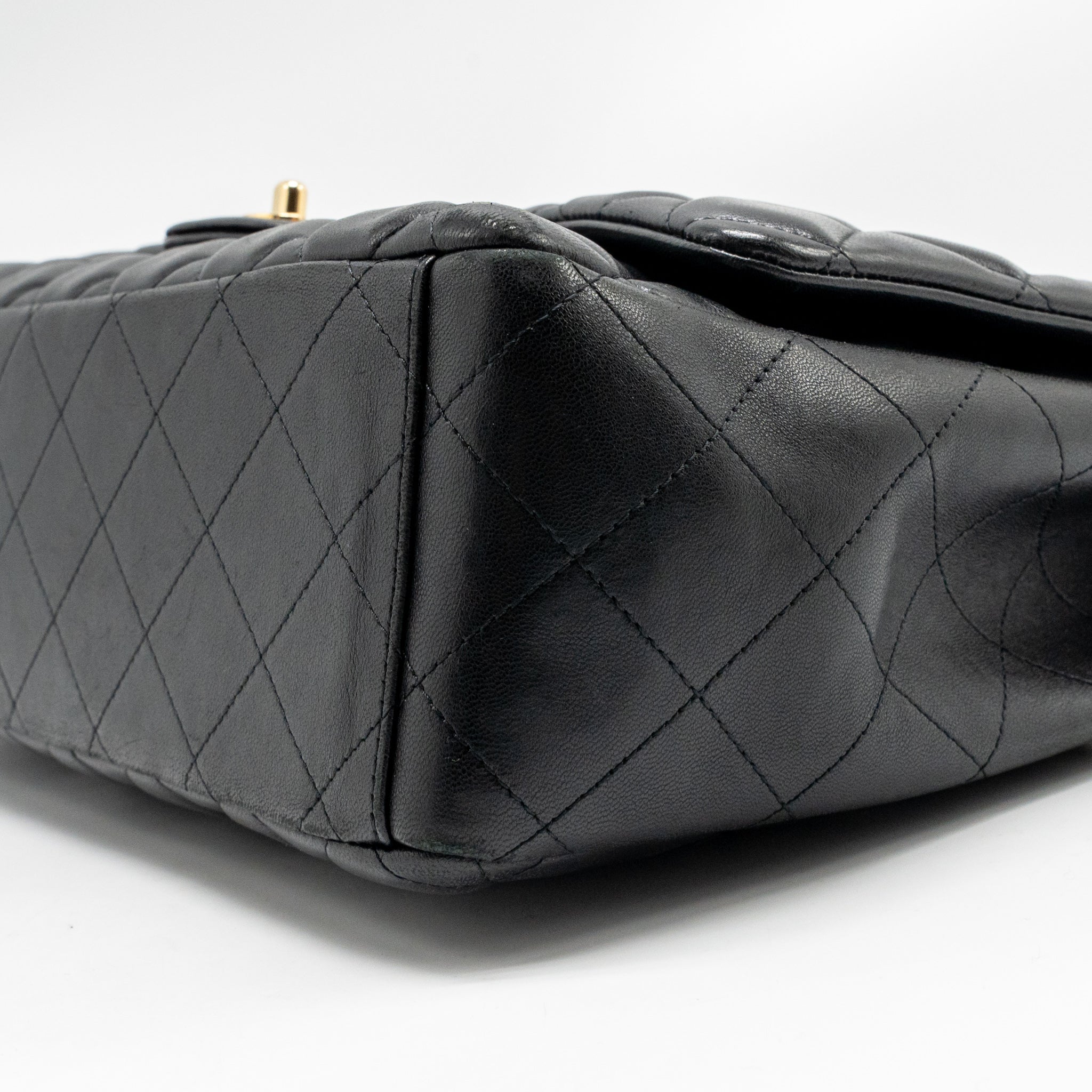 Chanel Maxi Single Flap Bag Lambskin Black GHW - Image 8