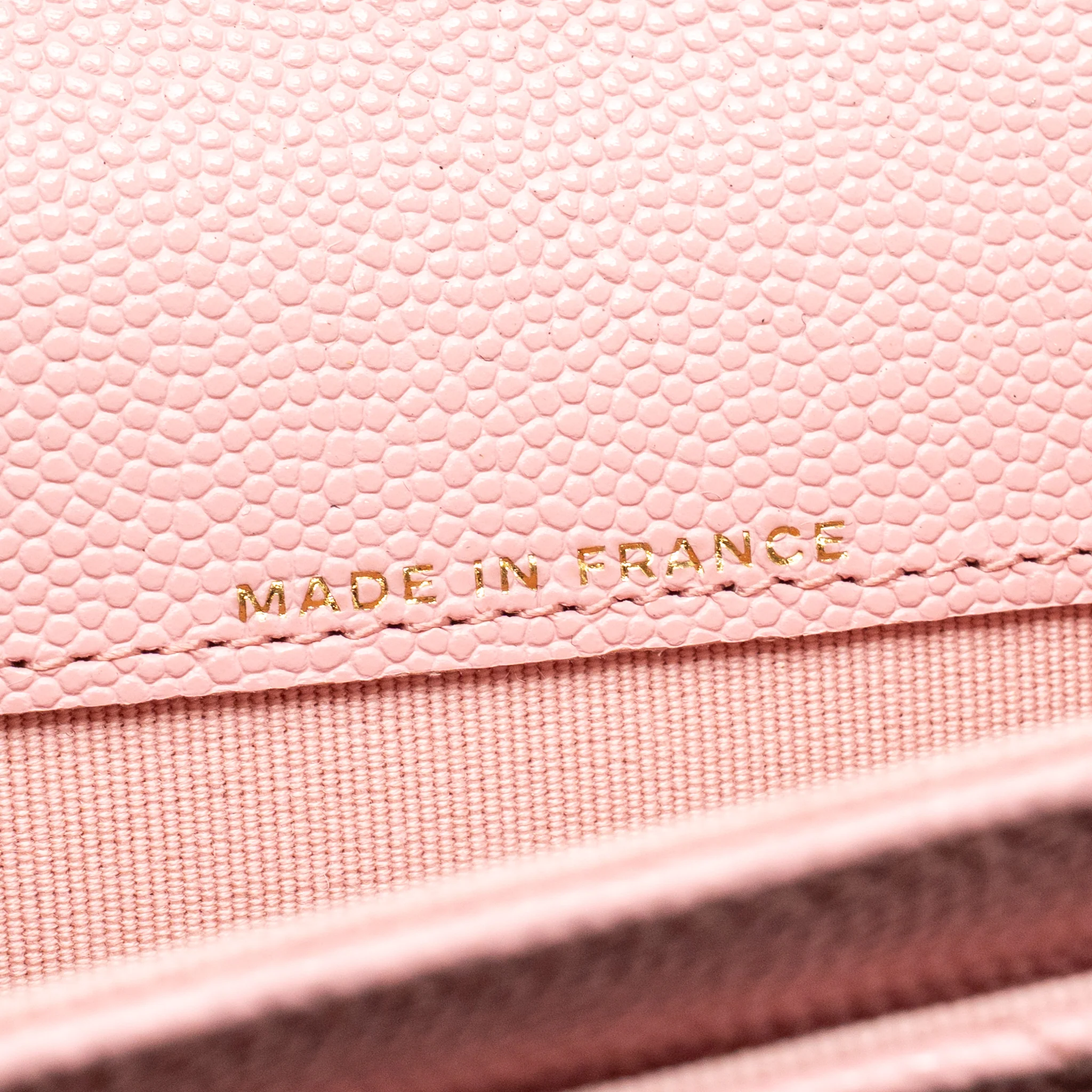 Chanel Classic flap card holder caviar pink LGHW - Image 11