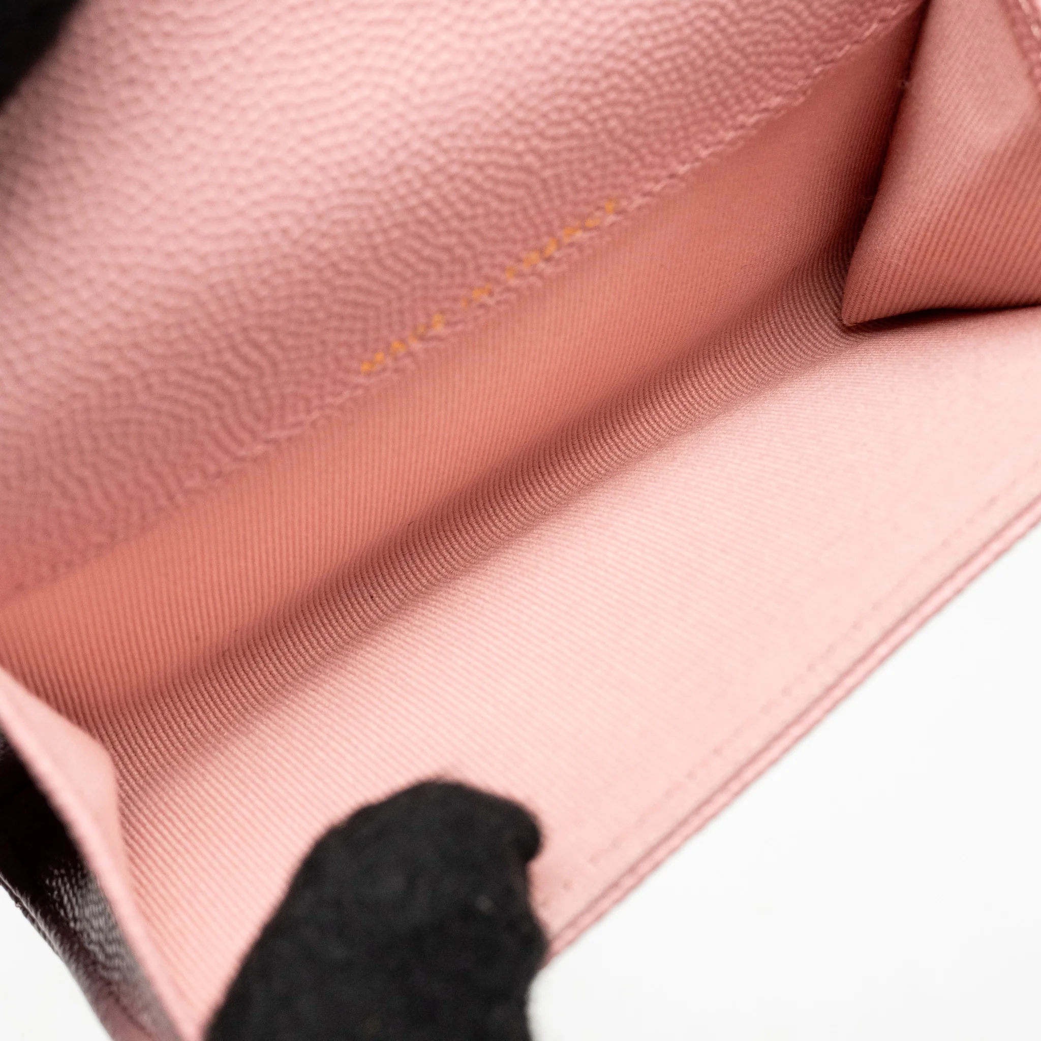 Chanel Classic flap card holder caviar pink LGHW - Image 12