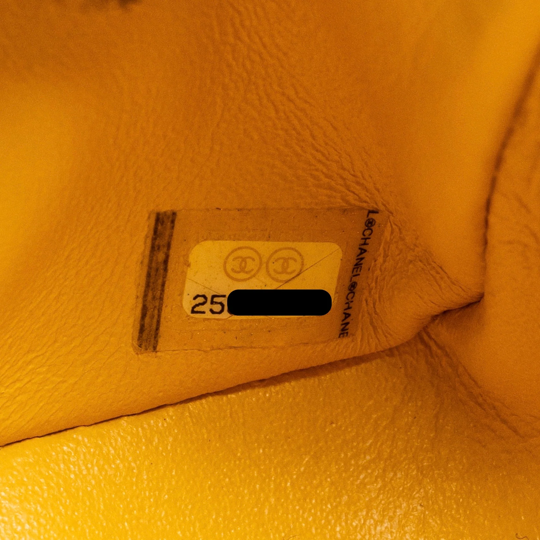 Chanel Classic mini square flap bag caviar yellow LGHW - Image 18