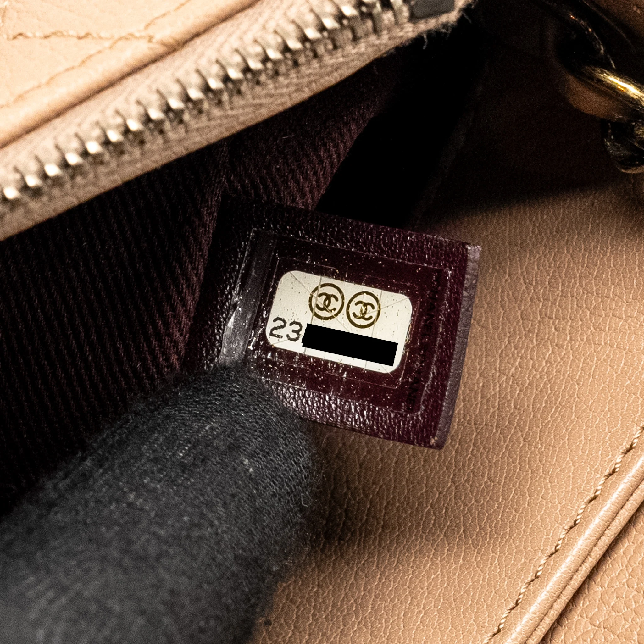 Chanel Coco Curve Flap Bag Calfskin Beige GHW - Image 19