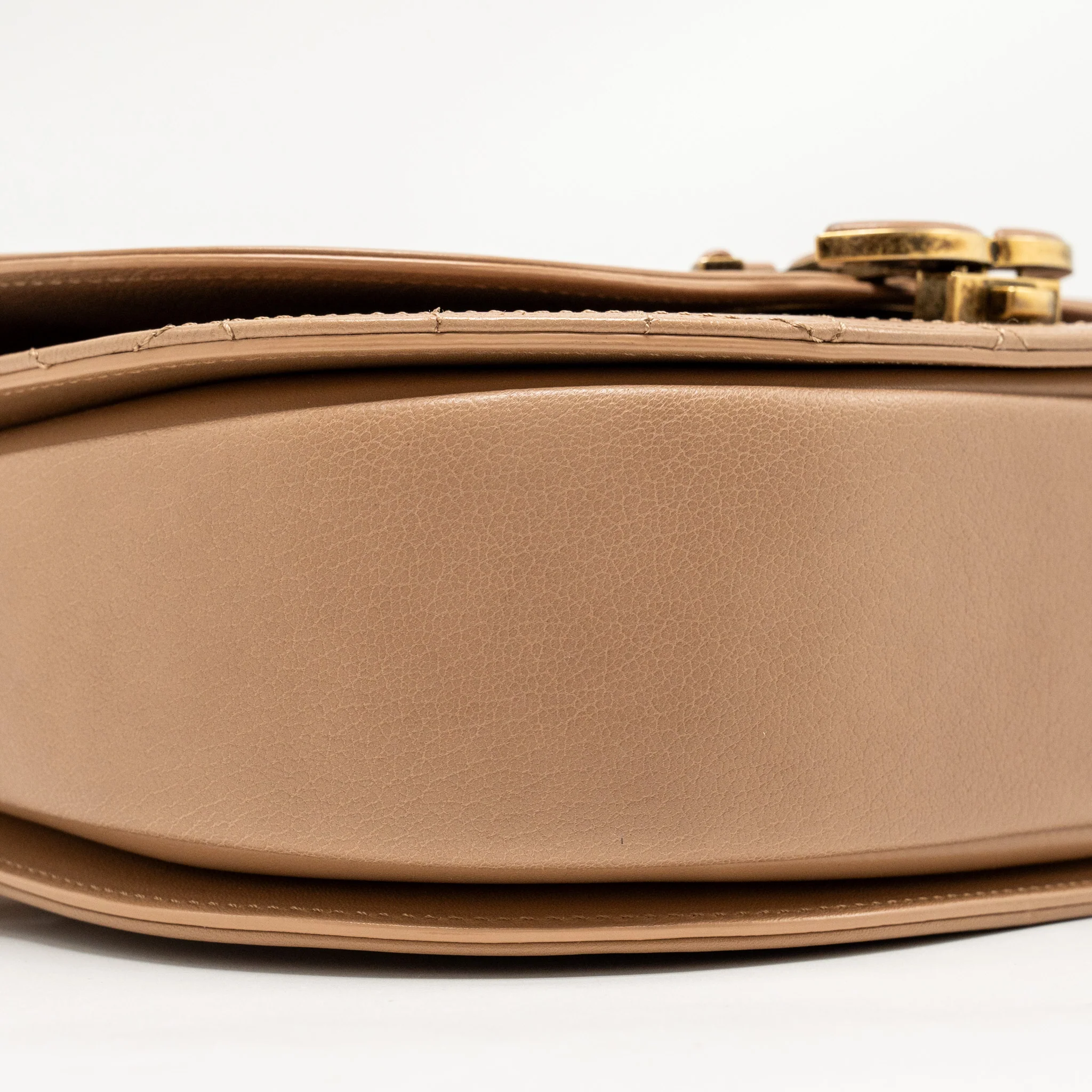 Chanel Coco Curve Flap Bag Calfskin Beige GHW - Image 6