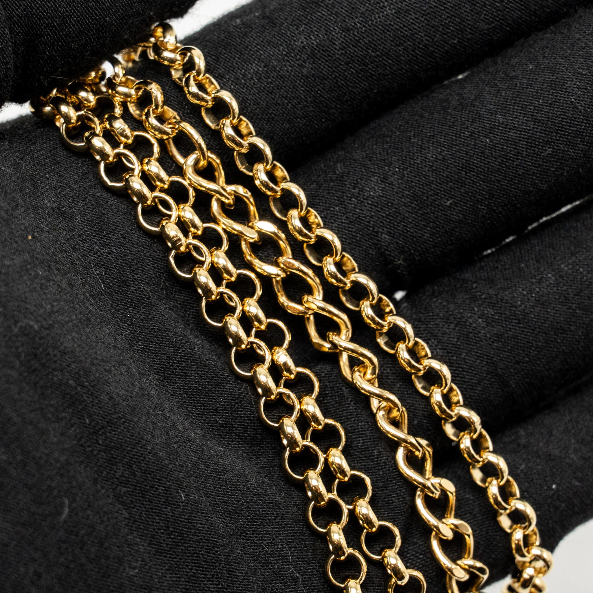 Chanel Coco letter chain belt with pearl gold tone - Image 5