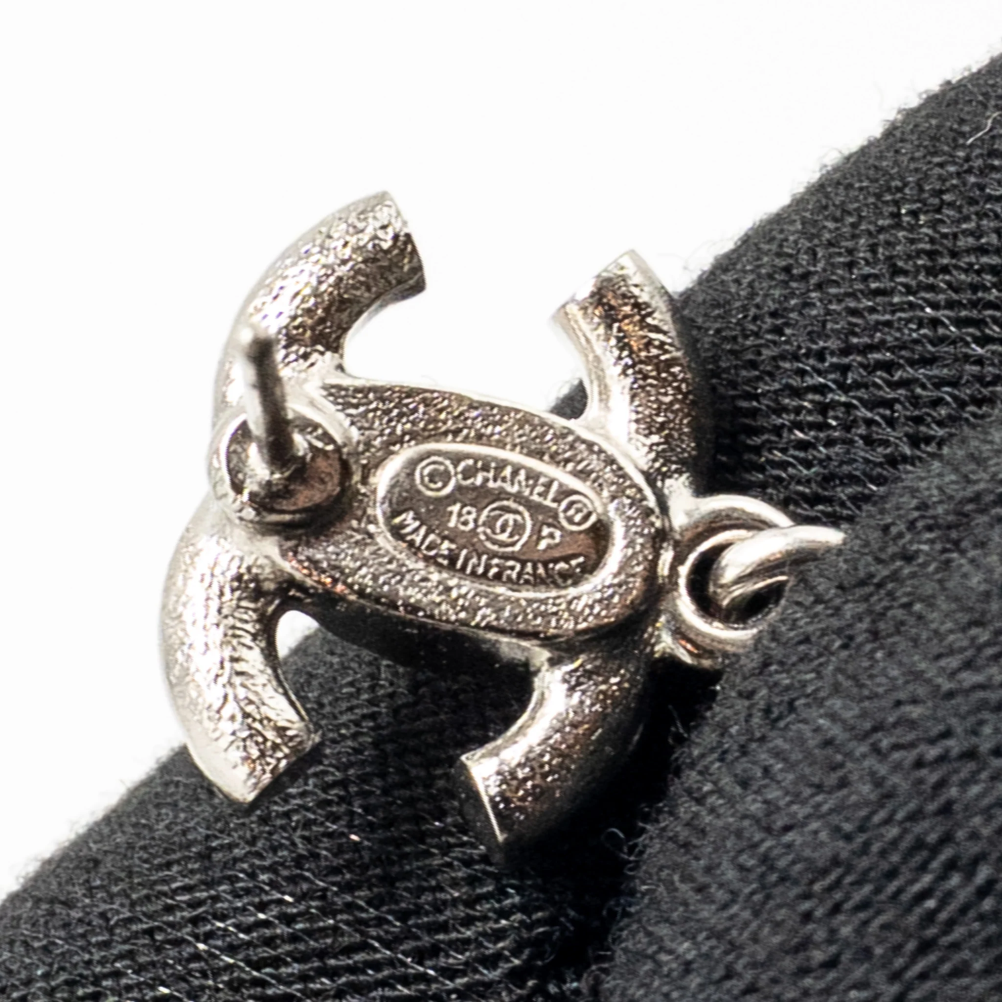Chanel Crystal Pearl Dropped CC Logo Earrings Silver Tone - Image 5