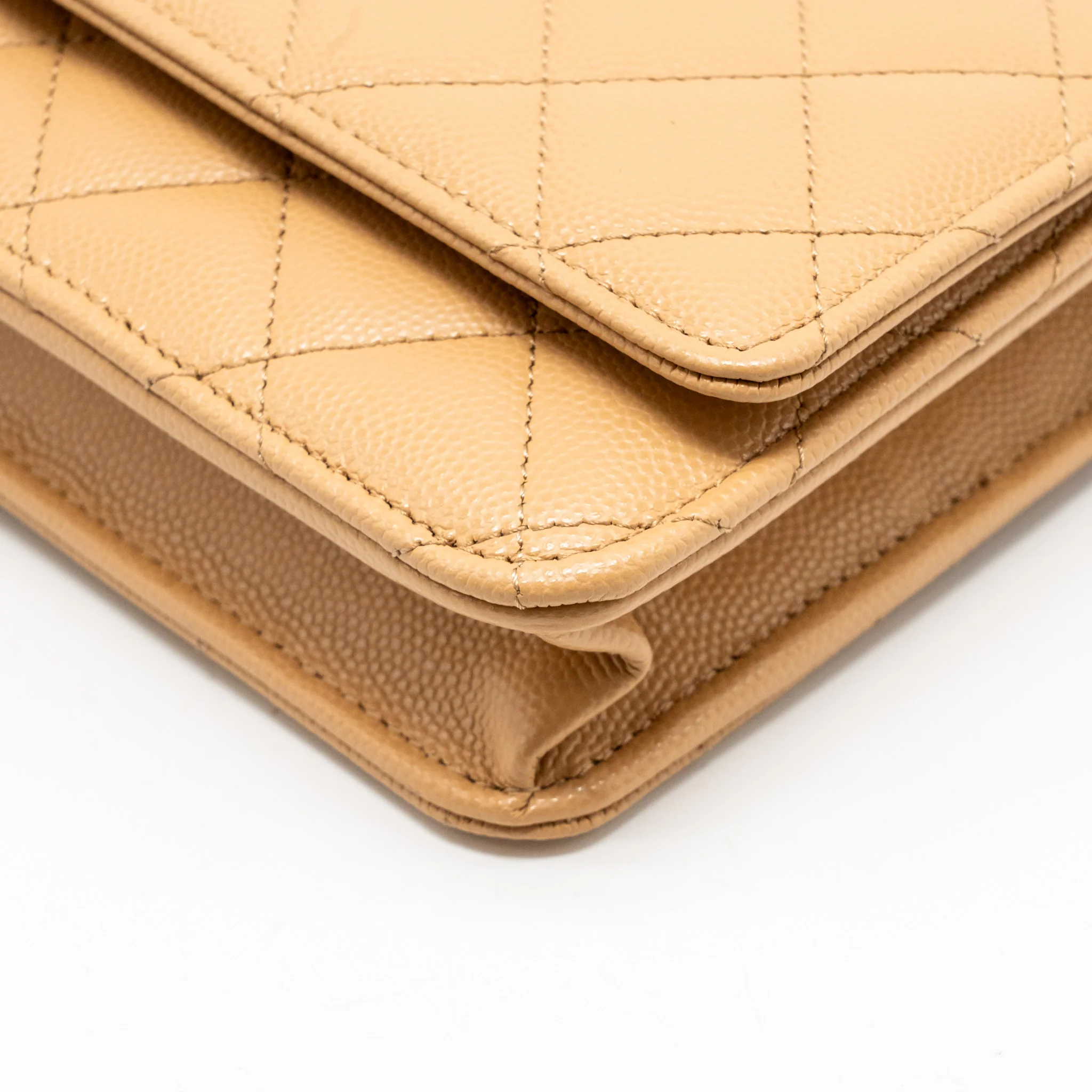 Chanel Detailed CC Classic Wallet on Chain Caviar Beige LGHW (Microchip) - Image 10