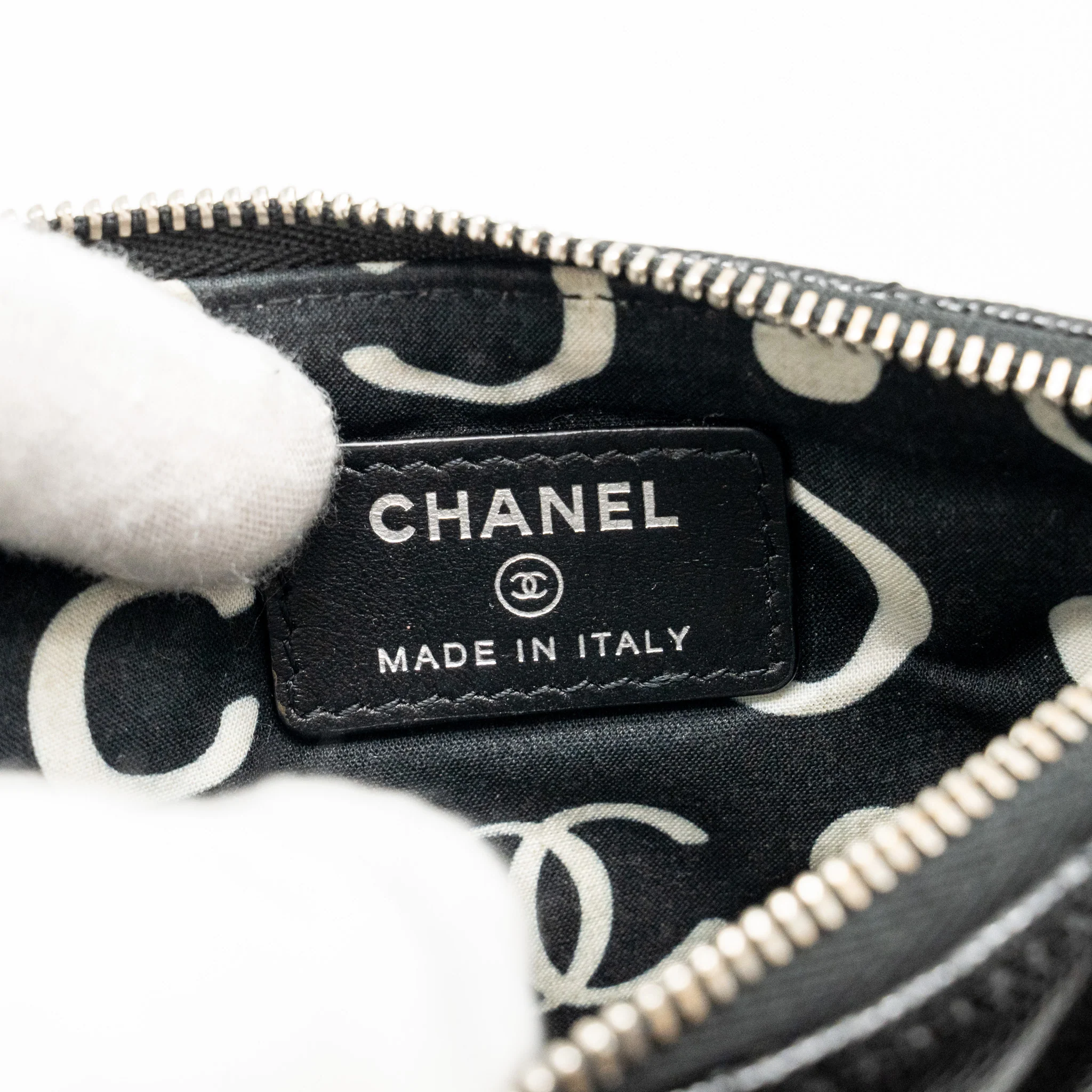 Chanel Detailed CC Small O-Case Pouch Caviar Black SHW (Microchip) - Image 10