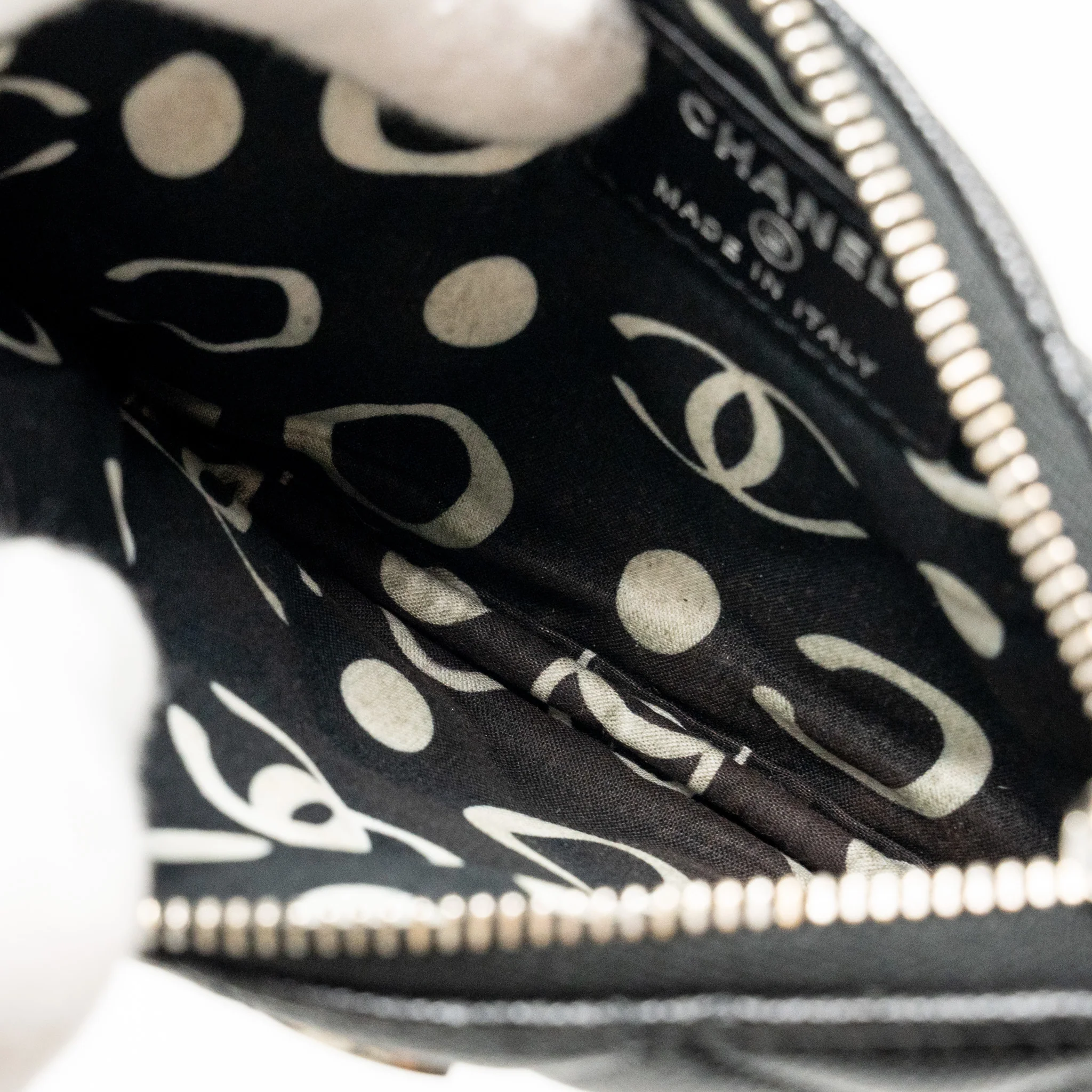 Chanel Detailed CC Small O-Case Pouch Caviar Black SHW (Microchip) - Image 9