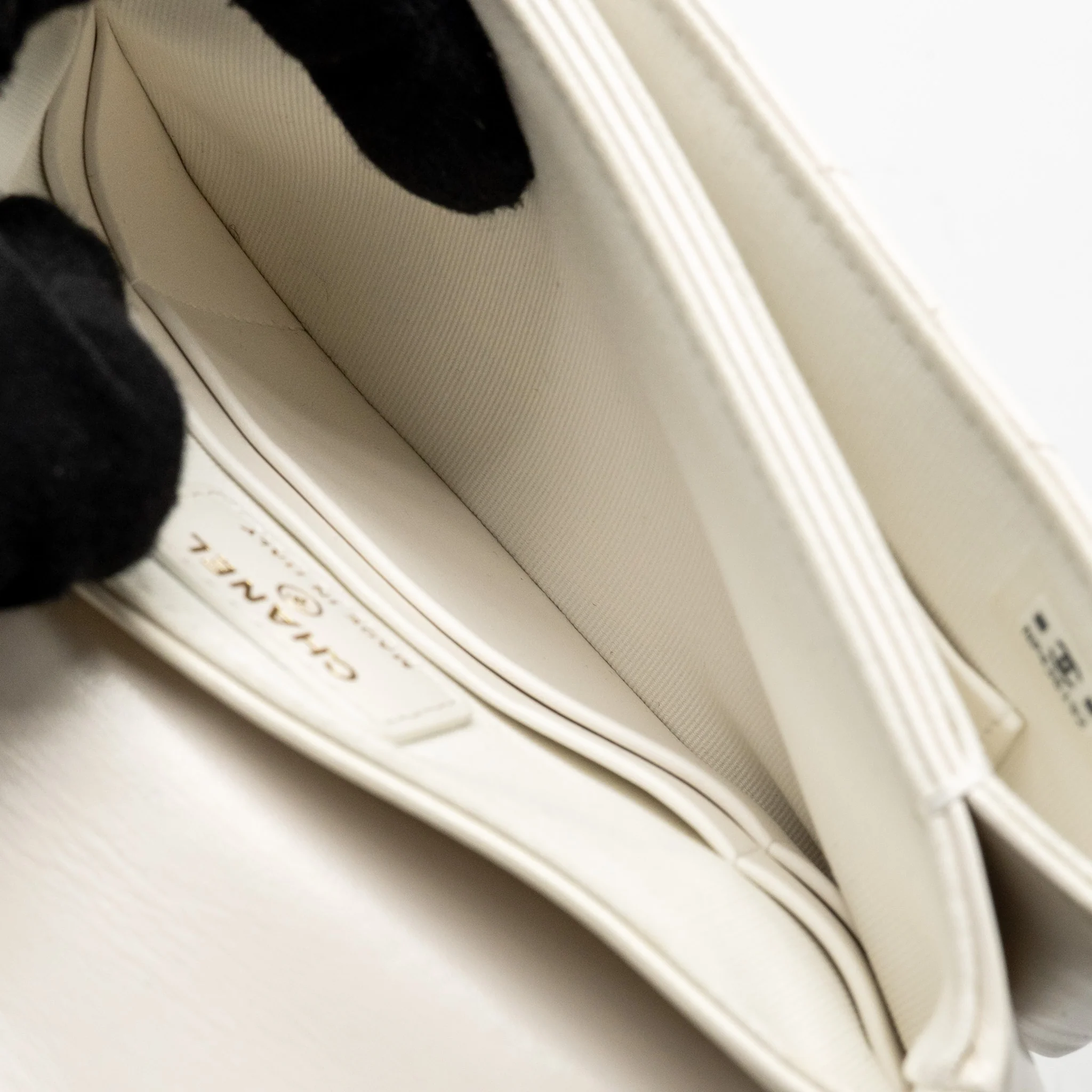 Chanel Flap Phone Holder with Chain Shiny Lambskin White GHW (Microchip) - Image 15