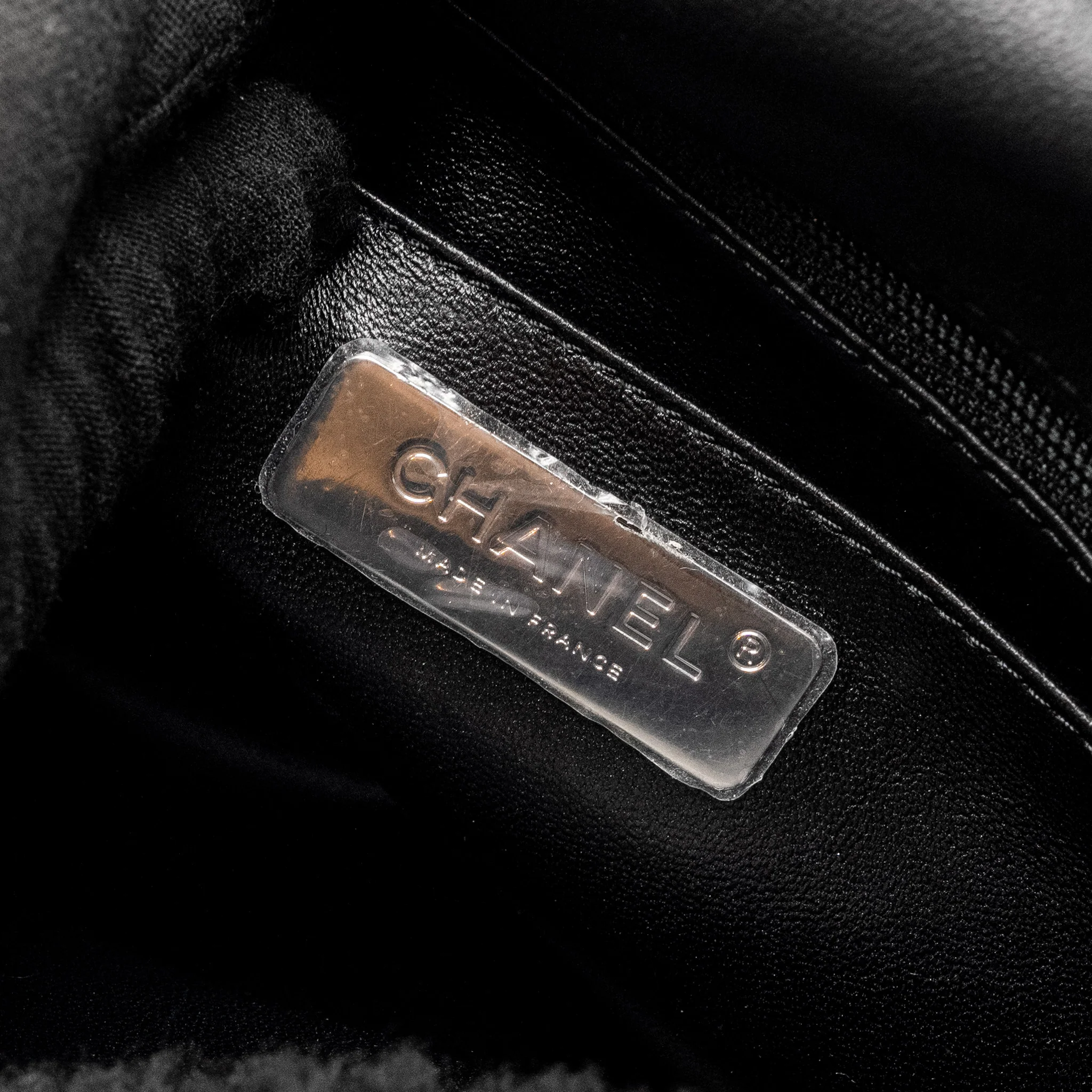 Chanel 22A Fluffy Camellia Flap Bag Embroidered Shearling Lambskin Black / White SHW (Microchip) - Image 18