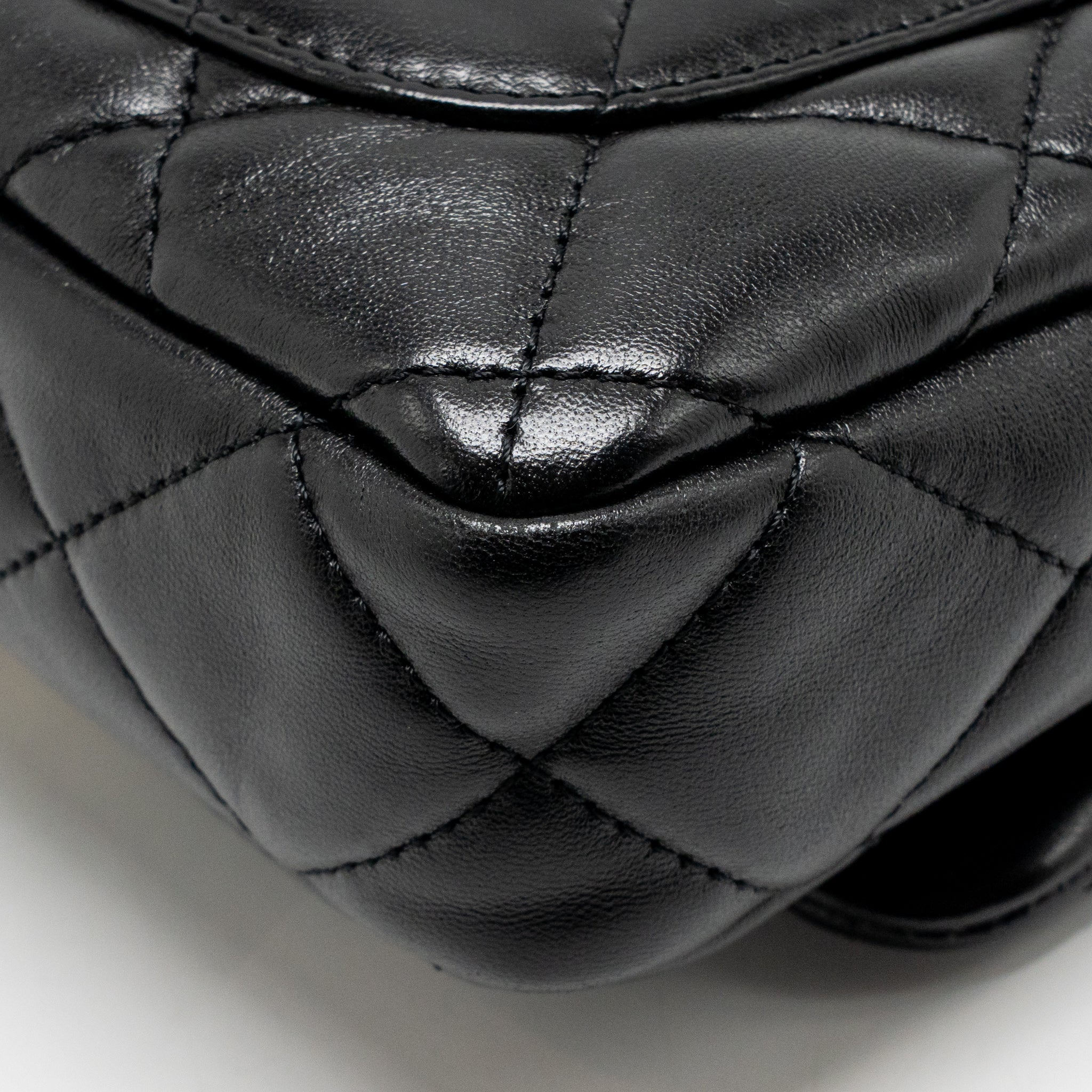 Chanel Giant Chain Flap Bag Lambskin Black GHW (Microchip) - Image 12