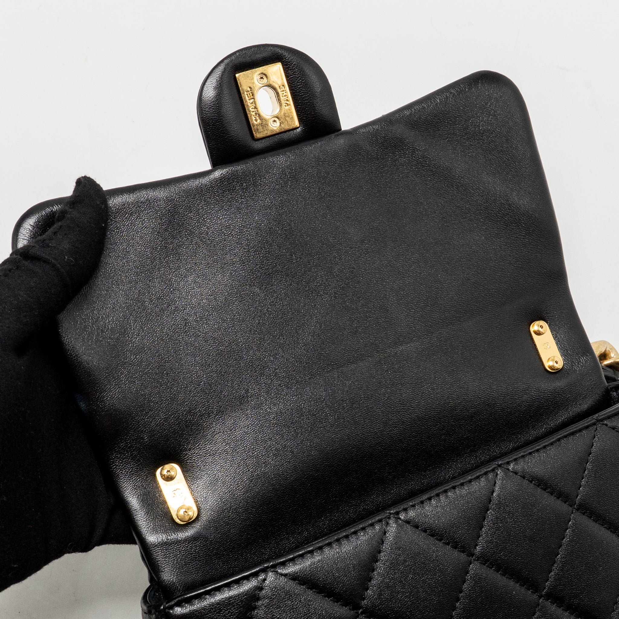Chanel Giant Chain Flap Bag Lambskin Black GHW (Microchip) - Image 15