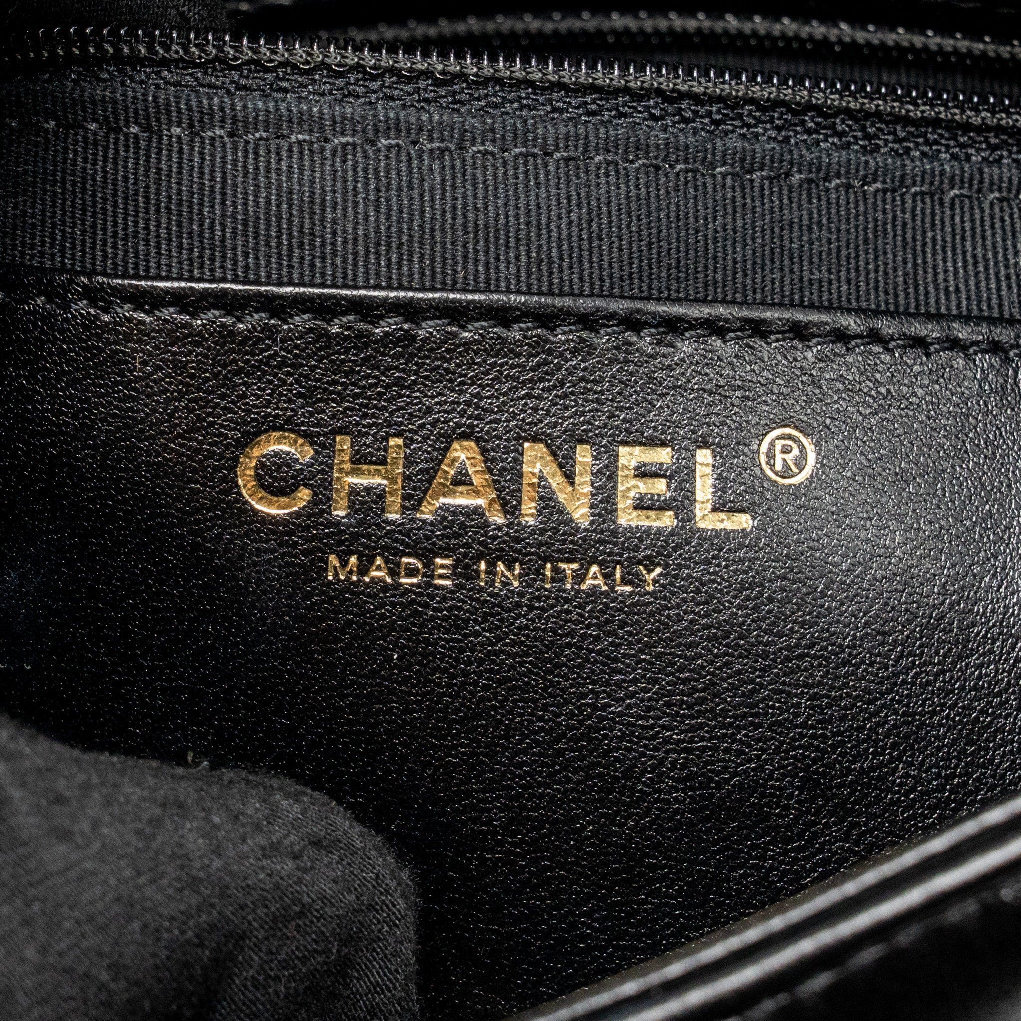 Chanel Giant Chain Flap Bag Lambskin Black GHW (Microchip) - Image 17