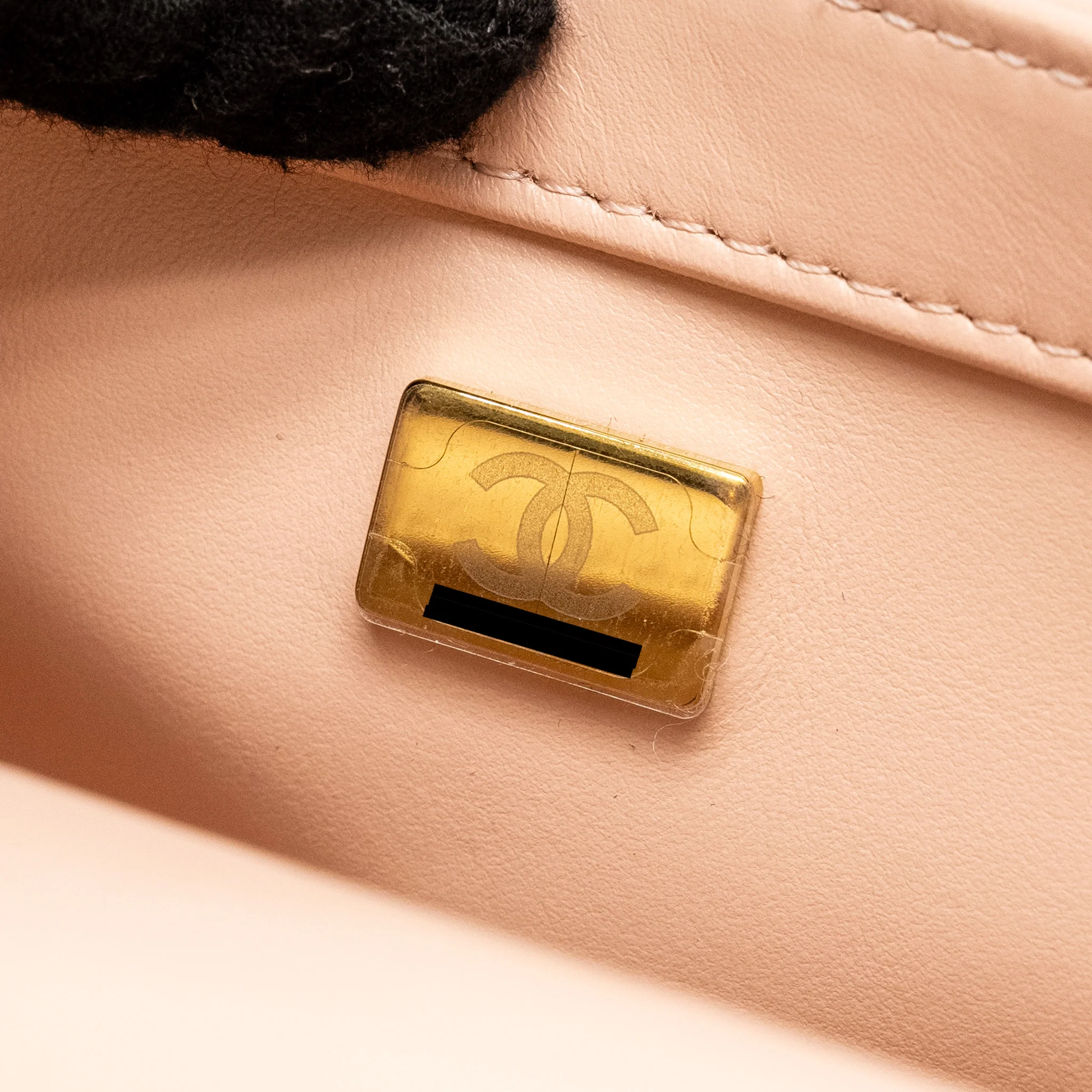 Chanel Gold Crush Mini Flap Bag Calfskin Light Pink GHW (microchip) - Image 18