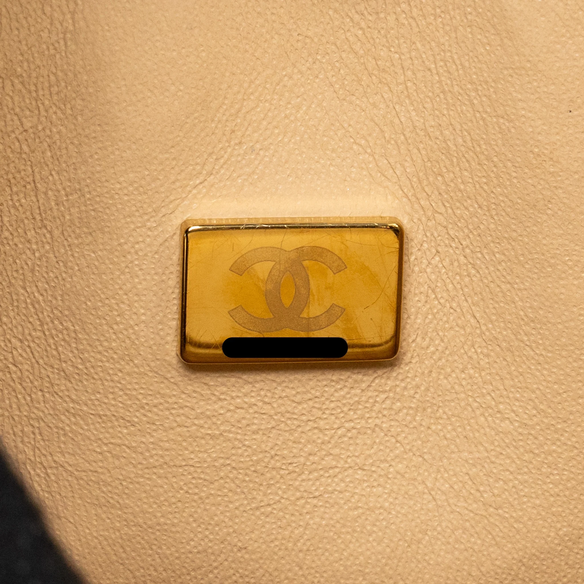 Chanel jumbo classic double flap bag caviar beige GHW (microchip) - Image 17