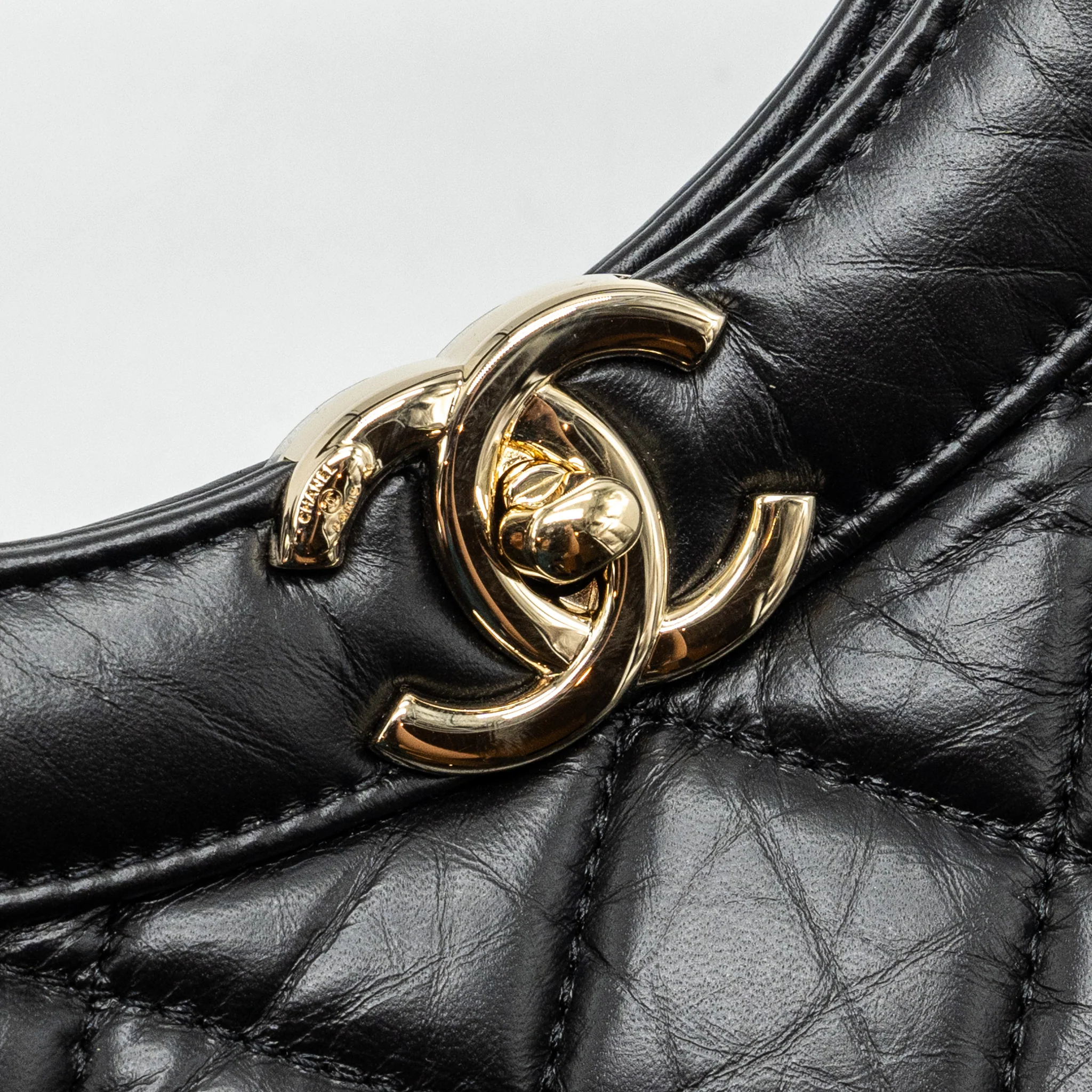 Chanel Large 31 Bag Aged Calfskin Black LGHW (Microchip) - Image 8