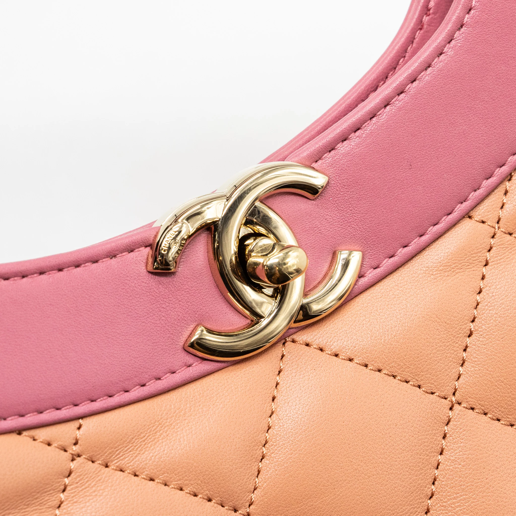 Chanel Large 31 Bag Calfskin Pink LGHW - Image 8