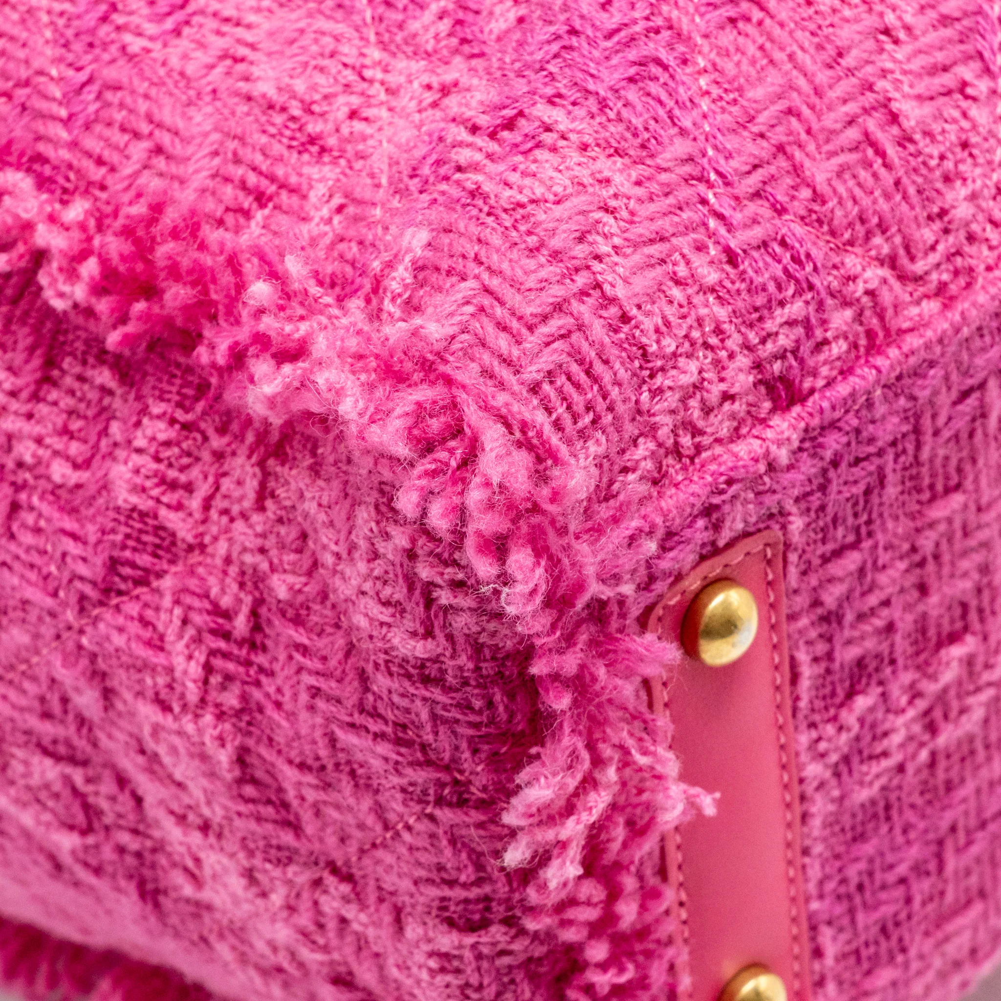 Chanel Letter Logo Zipped Shopping Bag Tweed Pink GHW - Image 9
