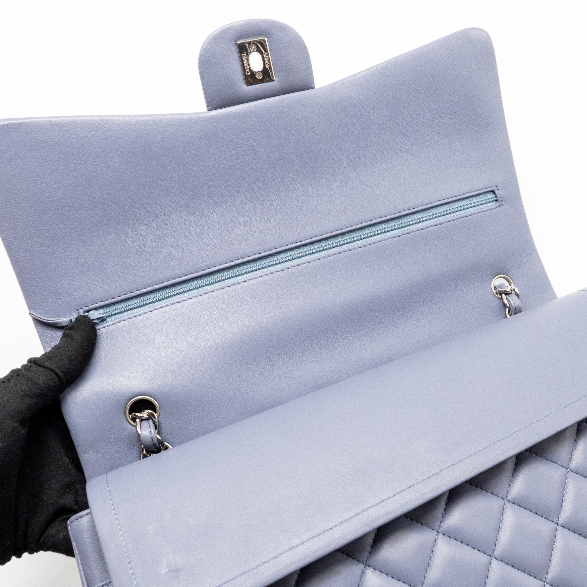Chanel Maxi Classic Double Flap Bag Lambskin Light Purple SHW - Image 13