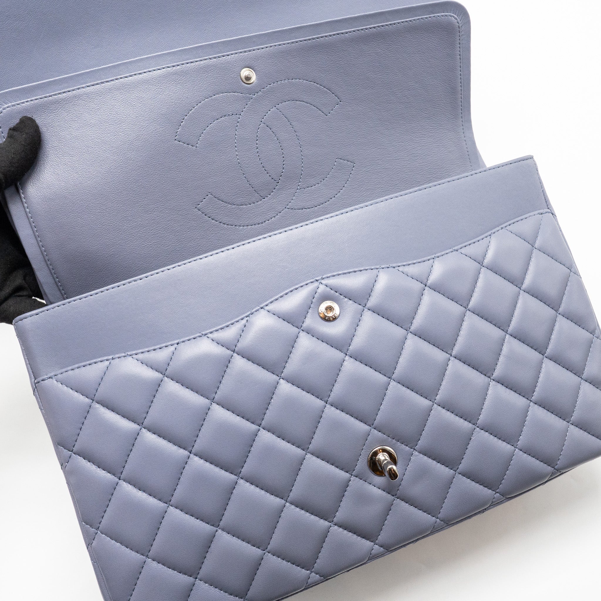 Chanel Maxi Classic Double Flap Bag Lambskin Light Purple SHW - Image 14