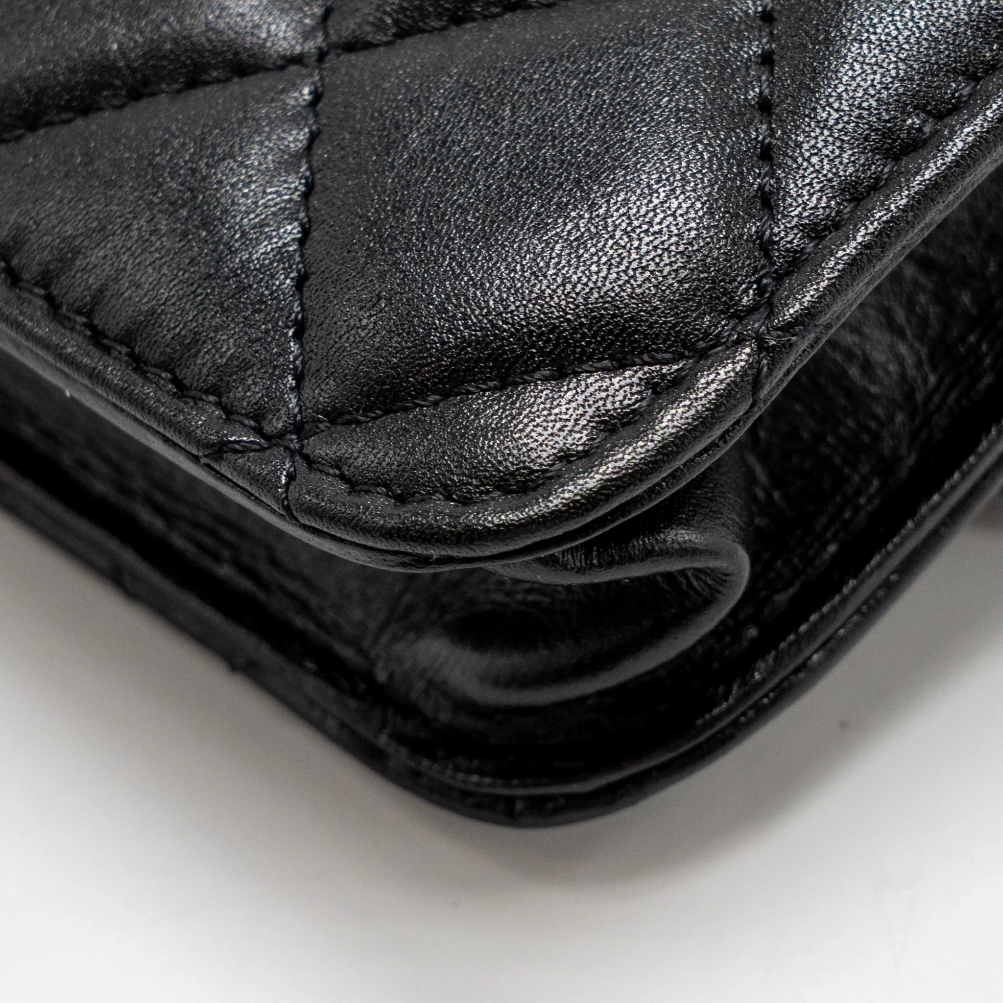 Chanel Maxi Pearl Clutch with Chain Lambskin Black LGHW - Image 12