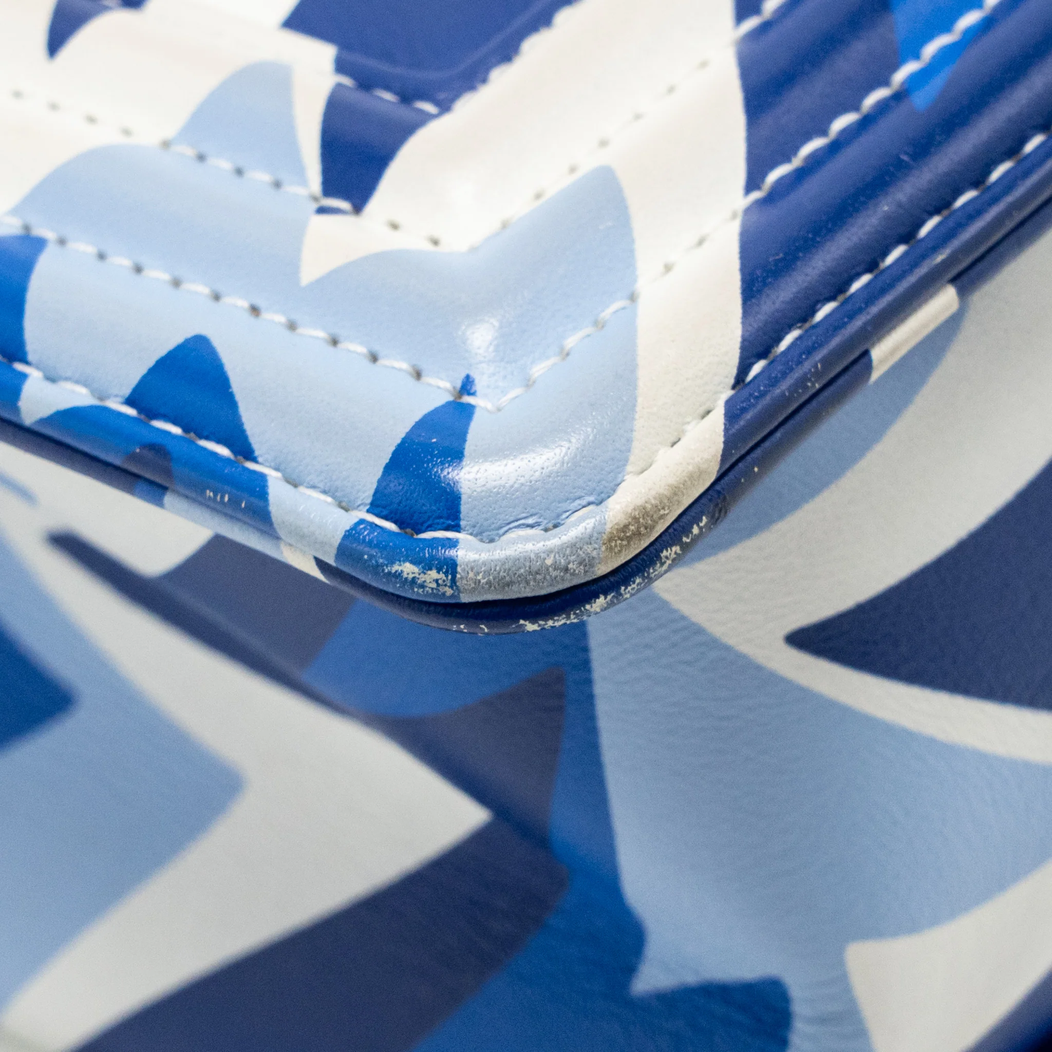 Chanel Medium Boy Bag 19C Limited Edition Printed Calfskin White/Blue SHW - Image 11