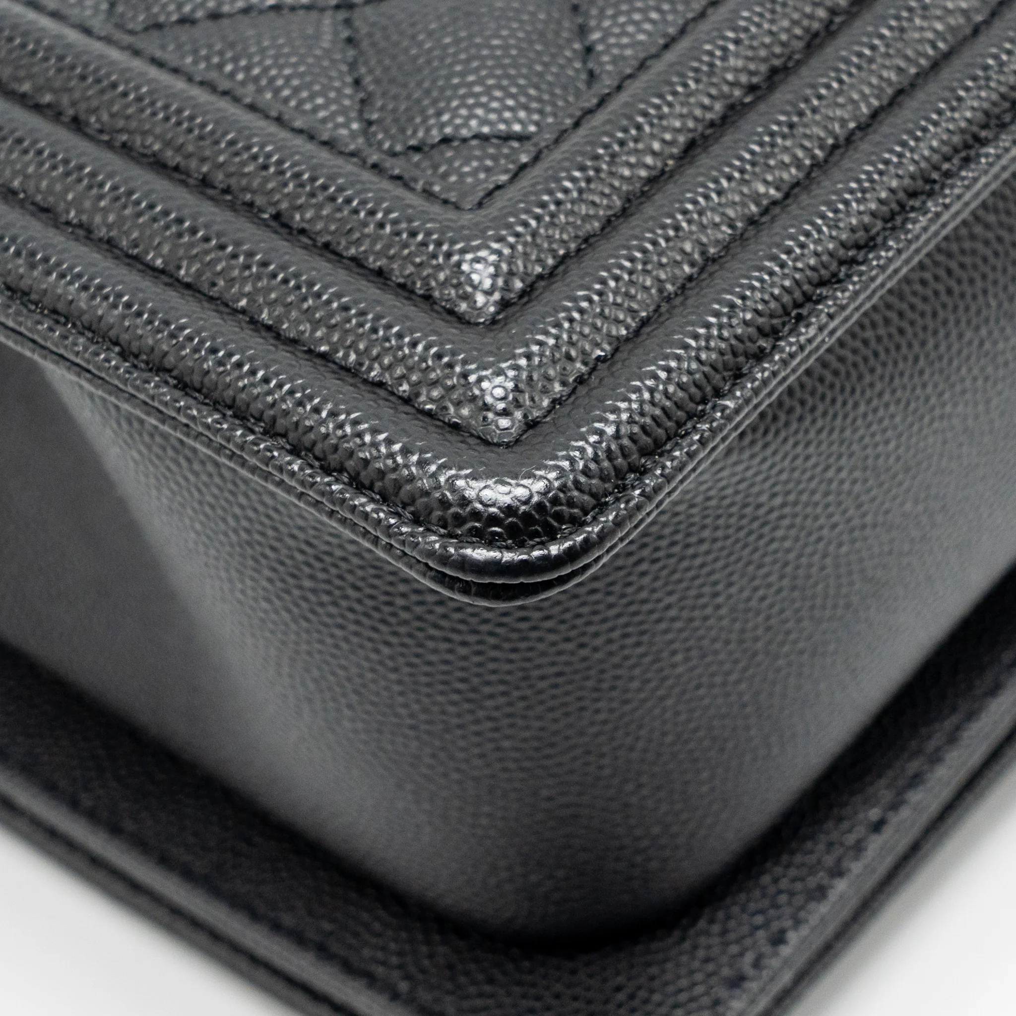 CHANEL Medium Boy Bag Caviar Black Ruthenium Hardware - Image 11