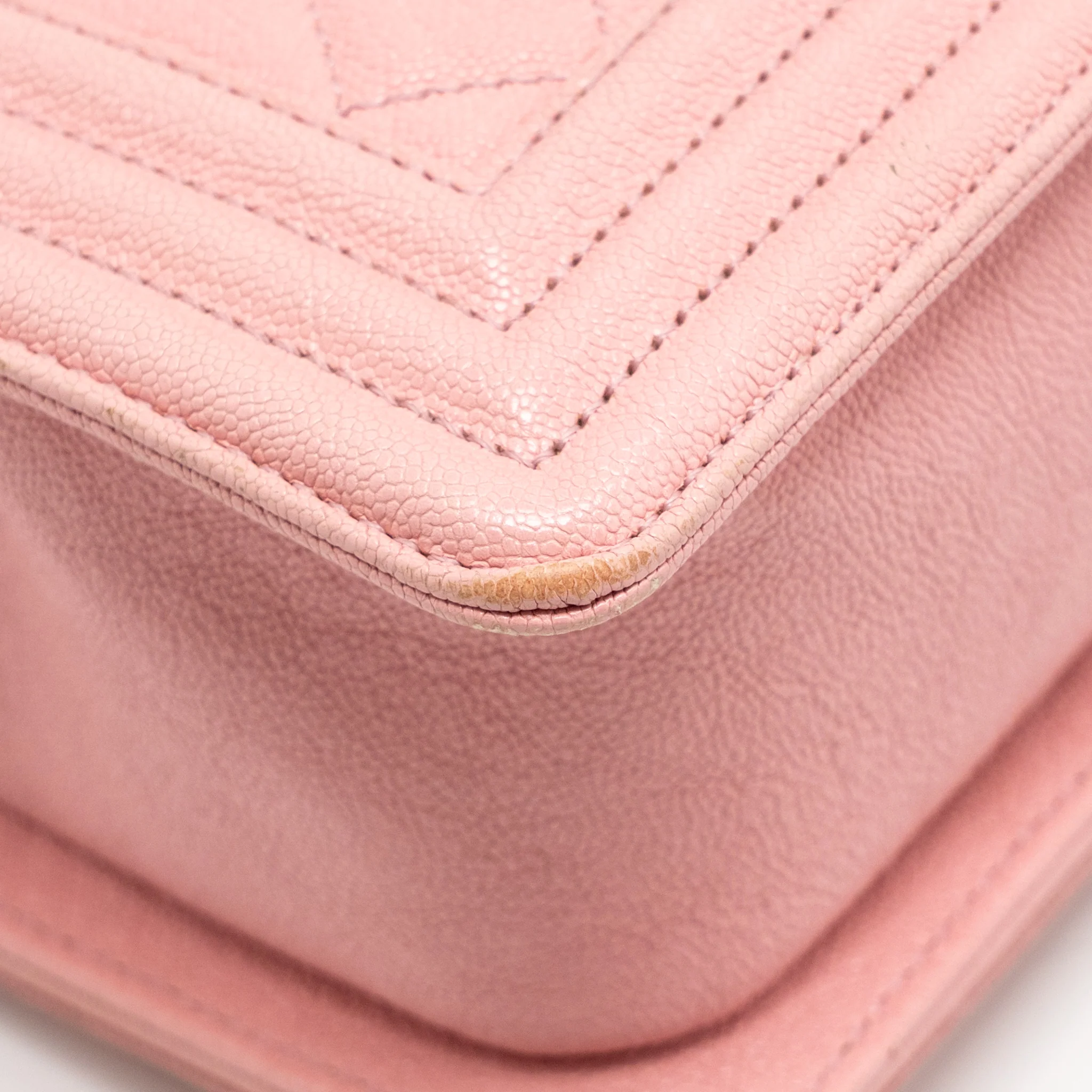 Chanel Medium Boy Bag Grained Calfskin Pink LGHW - Image 10