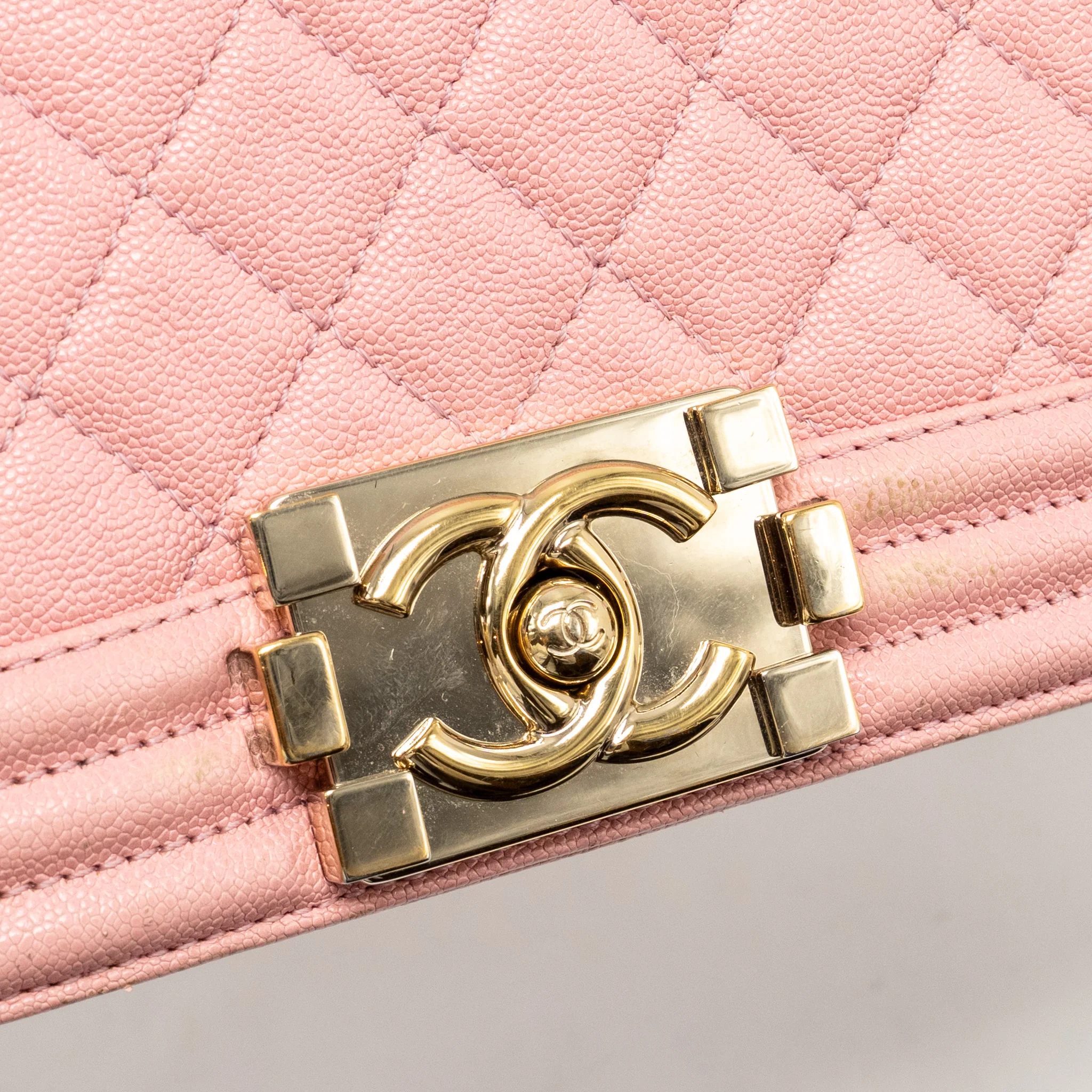 Chanel Medium Boy Bag Grained Calfskin Pink LGHW - Image 12
