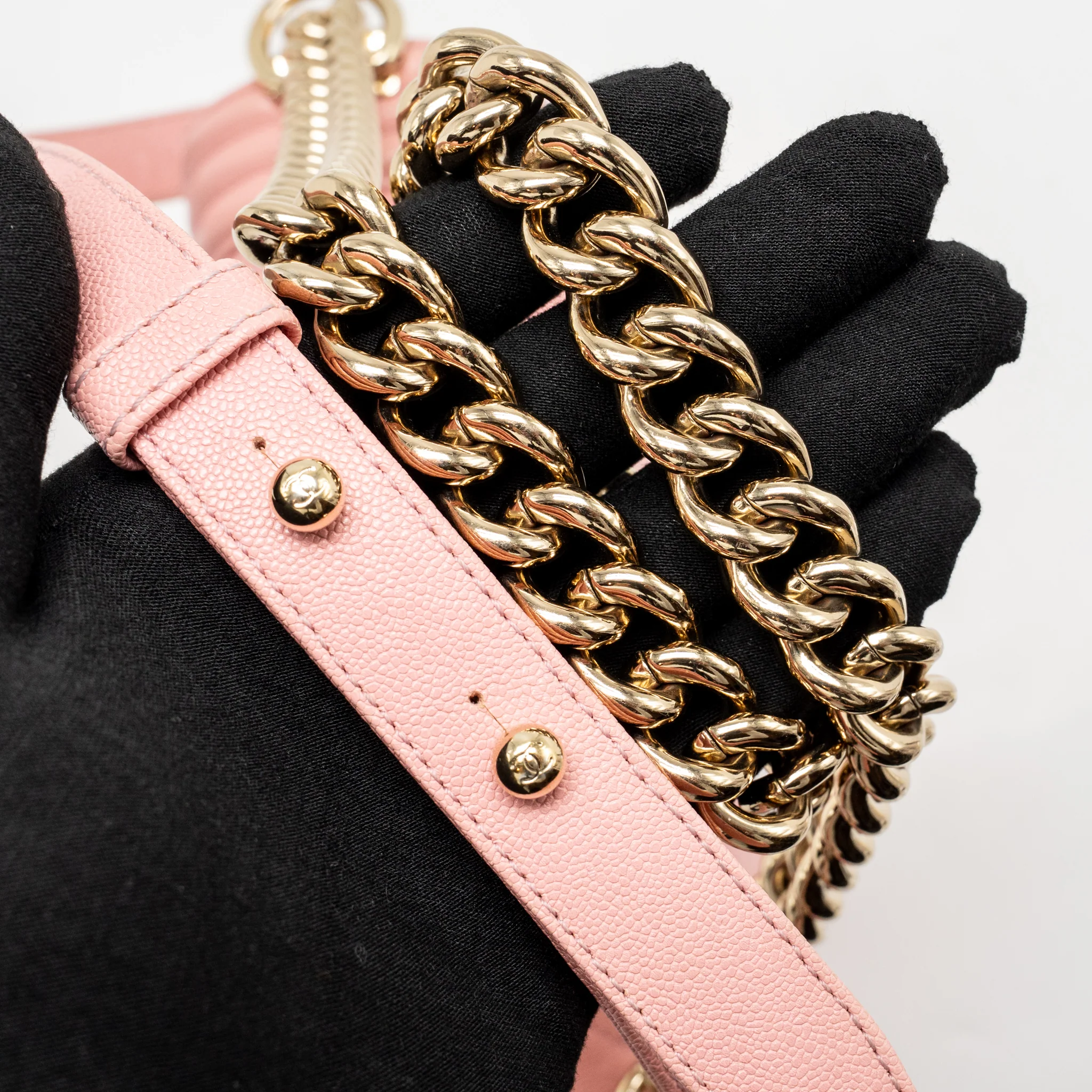 Chanel Medium Boy Bag Grained Calfskin Pink LGHW - Image 19