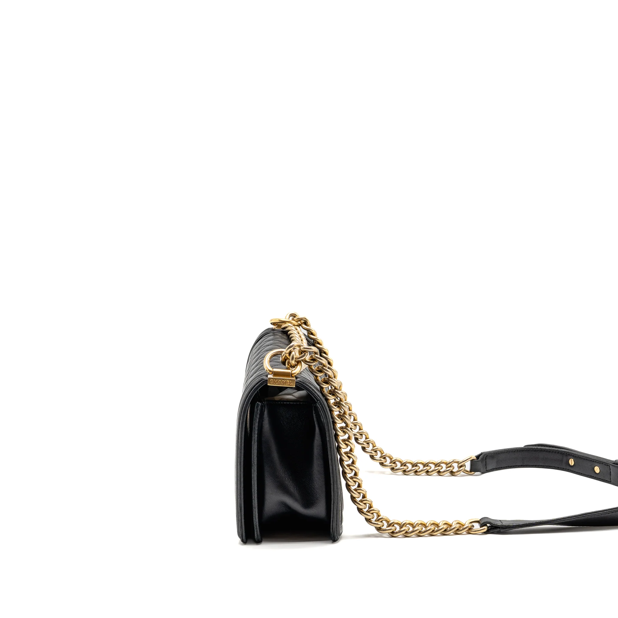 Chanel Medium Boy Bag LAMBSKIN Black GHW - Image 4