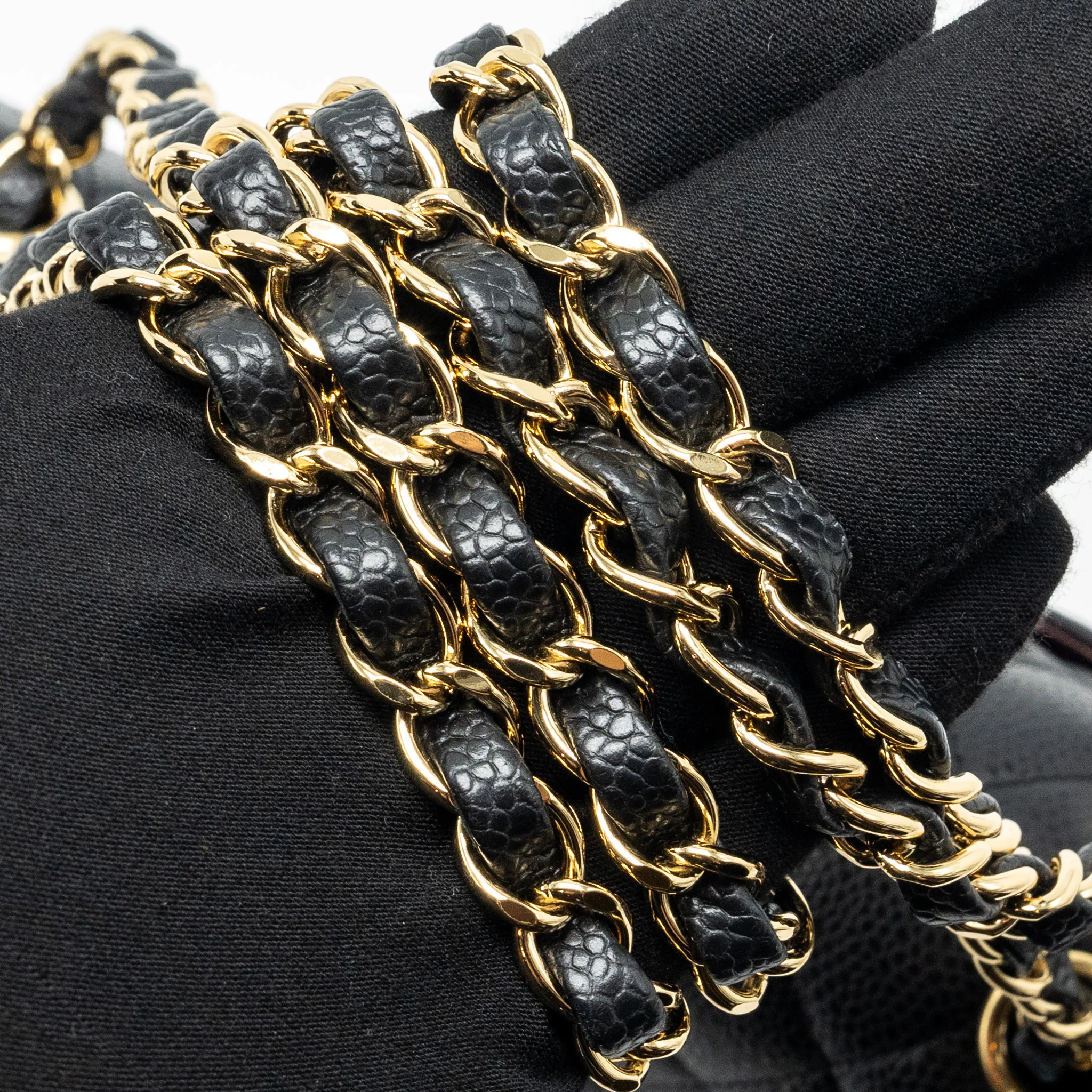 Chanel Medium Classic Double Flap Bag Caviar Black GHW - Image 13
