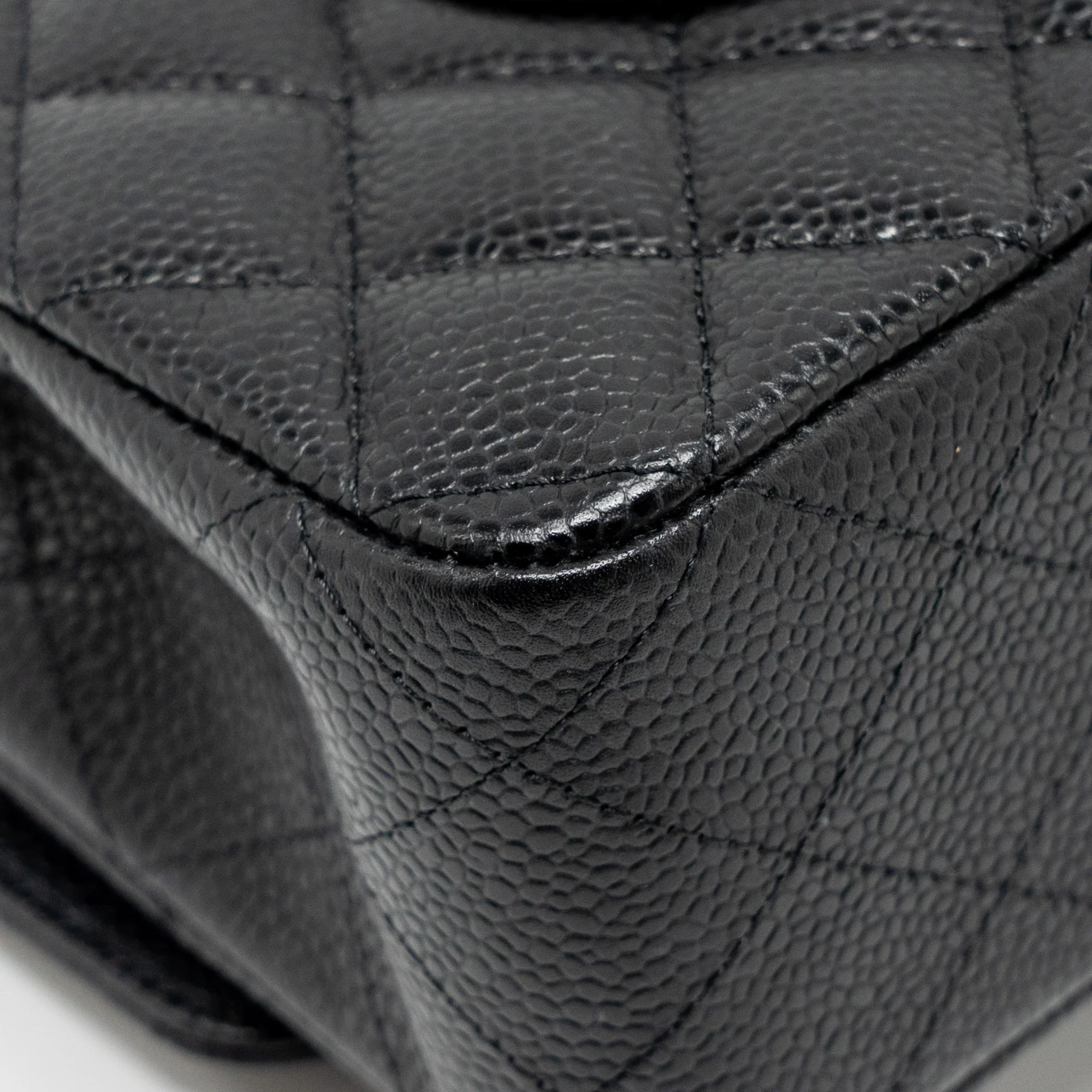 Chanel Medium Classic Double  Flap Bag Caviar  Black GHW - Image 10
