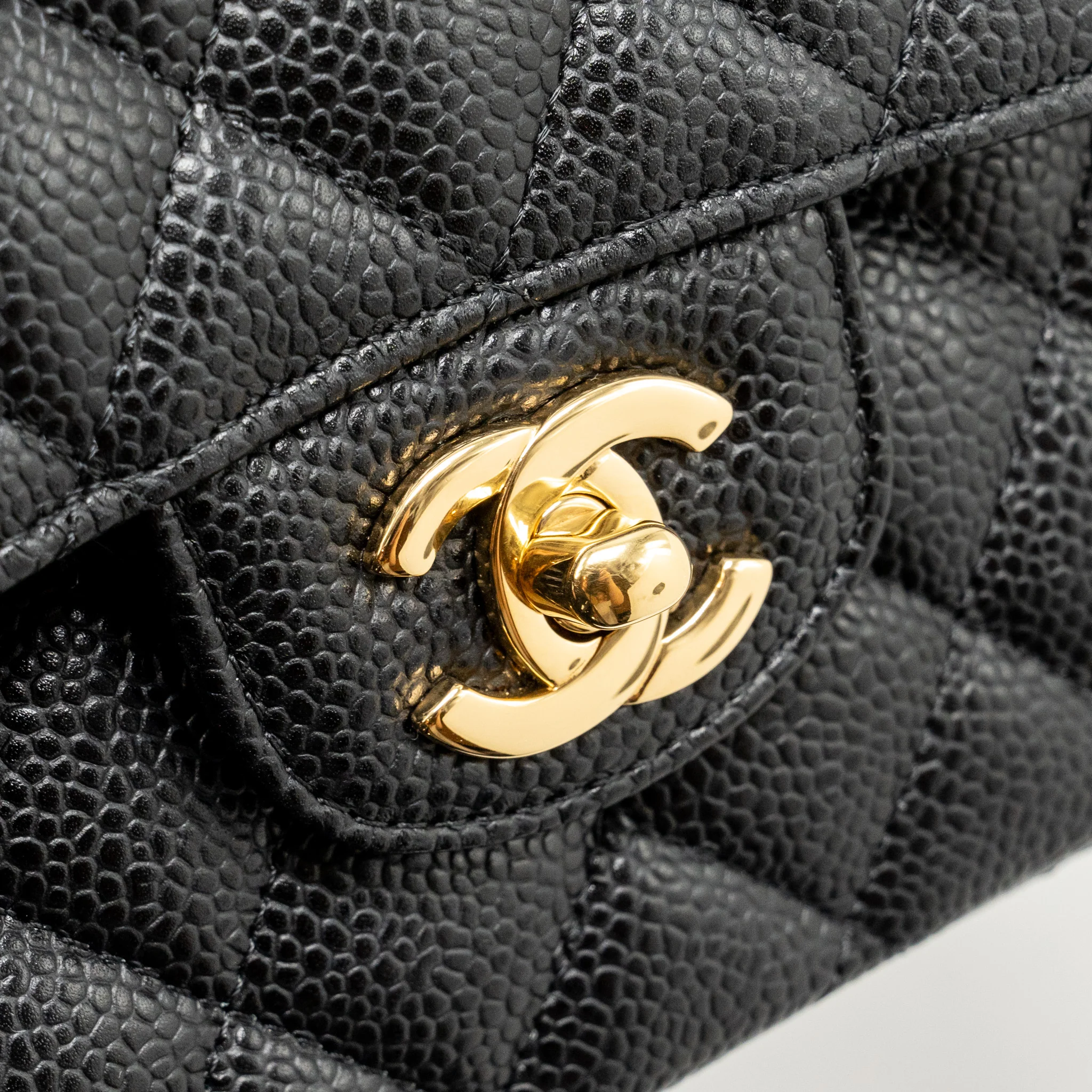 Chanel Medium Classic Double  Flap Bag Caviar  Black GHW - Image 12