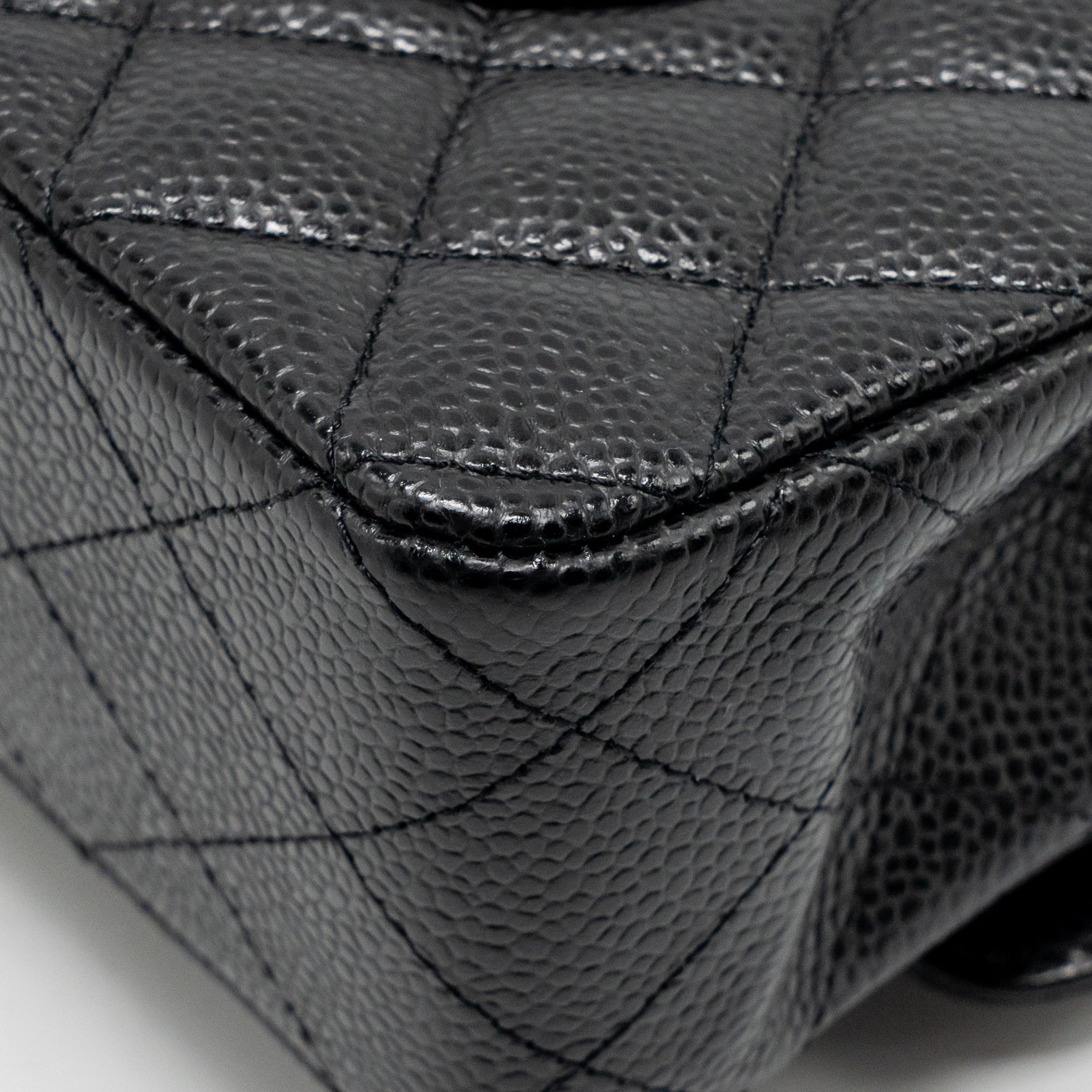 Chanel Medium Classic Double Flap BAG Caviar Black GHW - Image 12